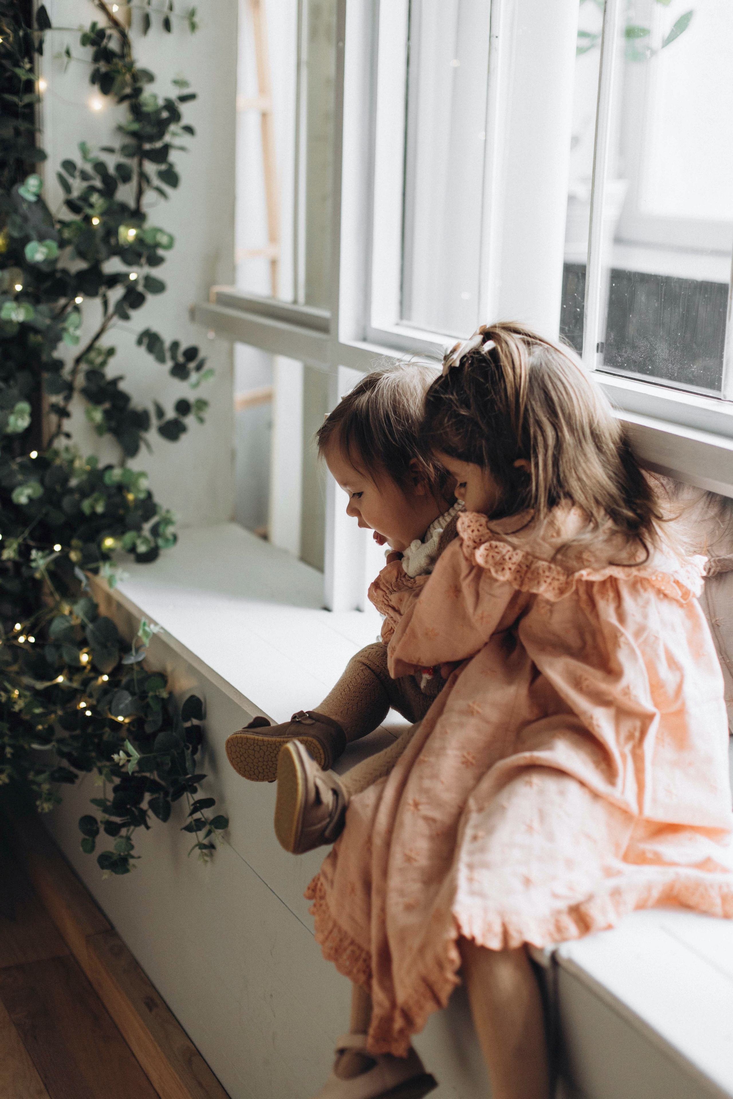 Сімейна: Каріна, Олівія і Кіра. Twolovingsouls™: жіночий портрет і сімейна фотографія Київ | Ірпінь