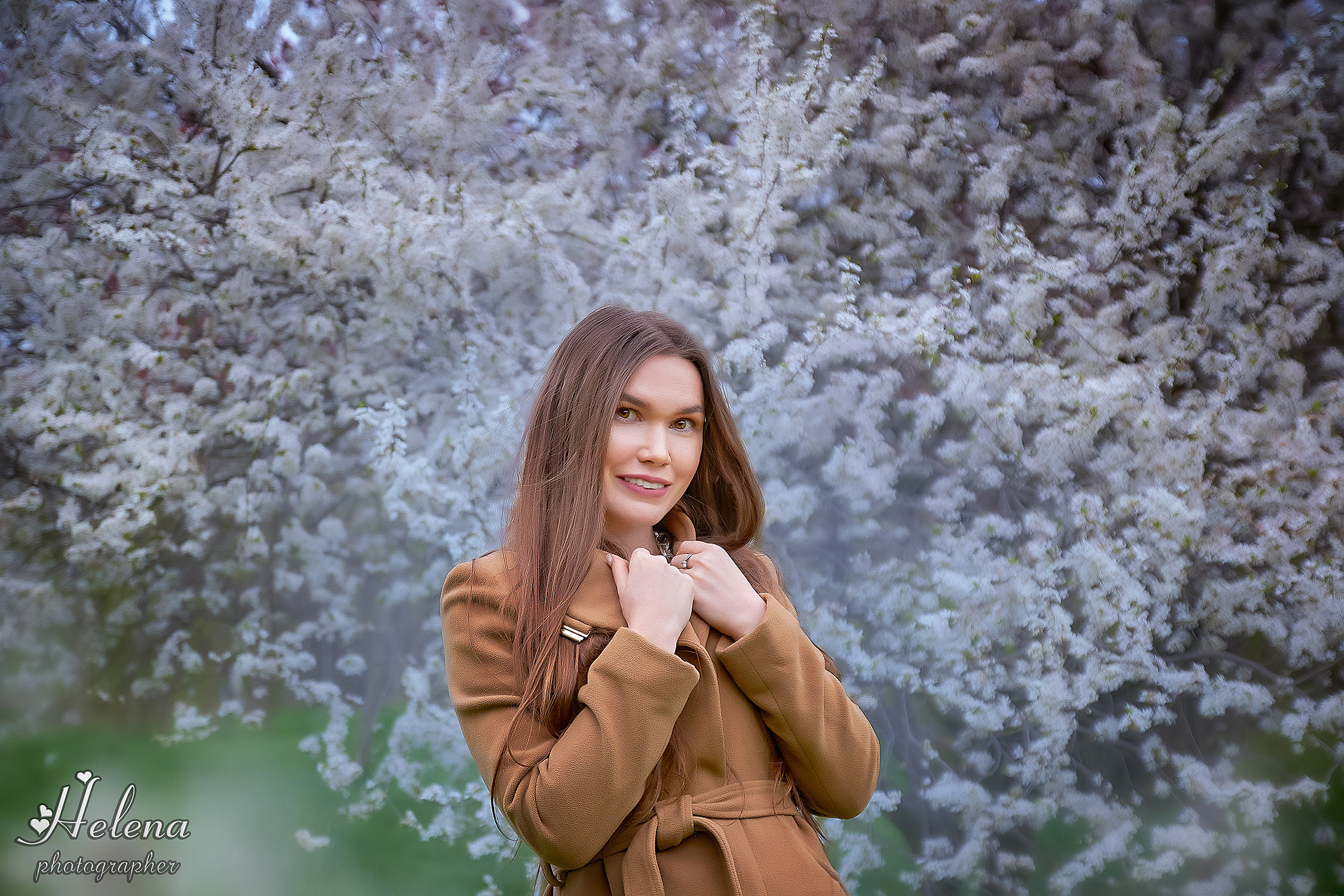 Нежная съёмка в цветении для Ани. Фотограф в Одессе, Киеве, Донецке Helena
