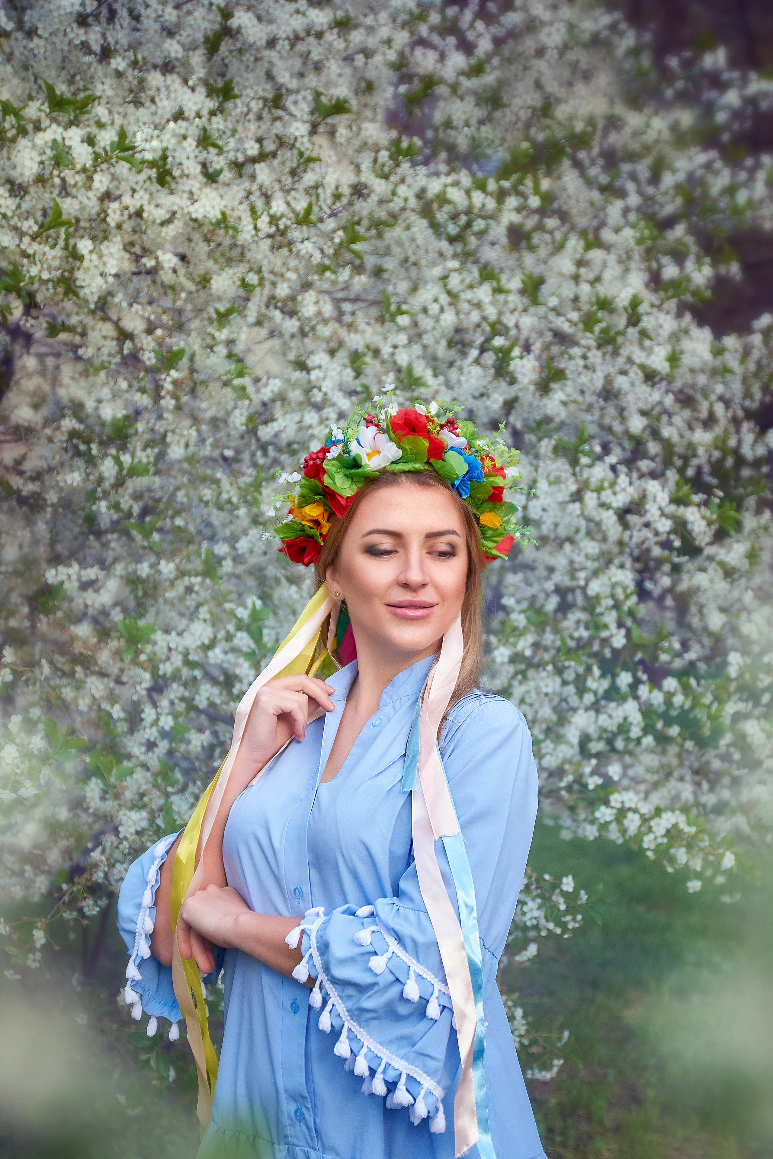 Фотосессия в цветущей вишне для Марины. Фотограф в Одессе, Киеве, Донецке Helena