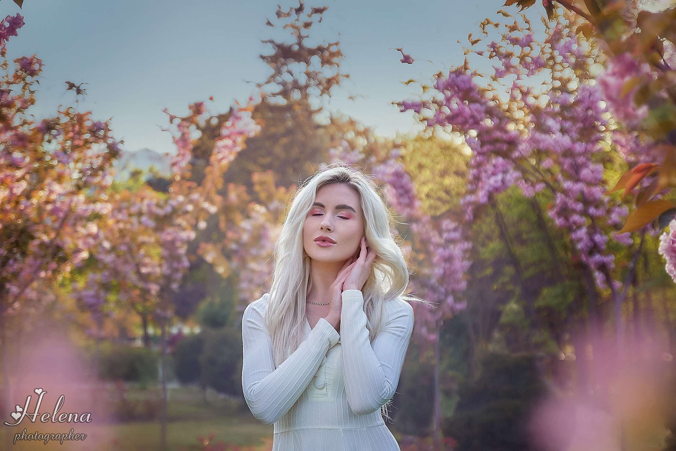 Фотосессия в сакуре для Алины. Фотограф в Одессе, Киеве, Донецке Helena