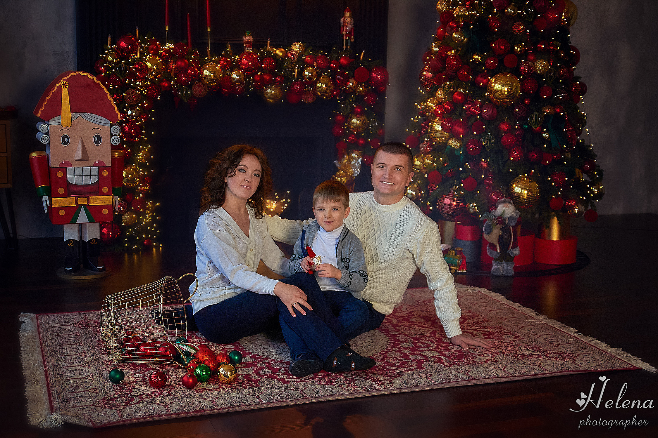 Семейная новогодняя съёмка. Фотограф в Одессе, Киеве, Донецке Helena