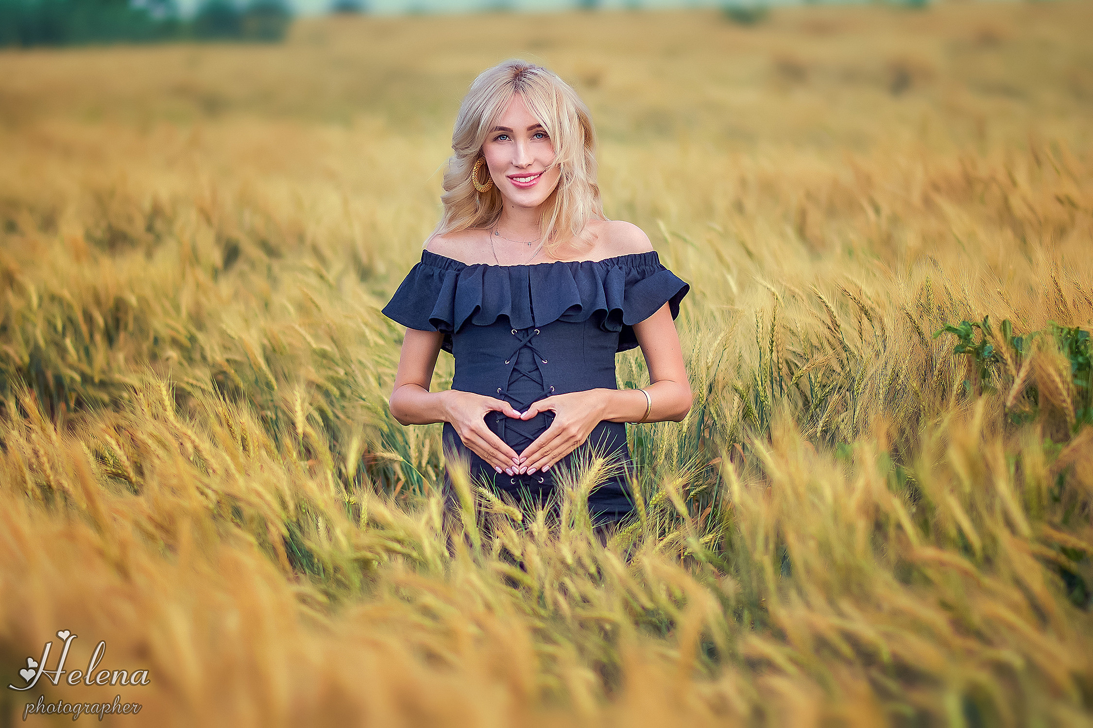 Пшеничное море для Виктории. Фотограф в Одессе, Киеве, Донецке Helena