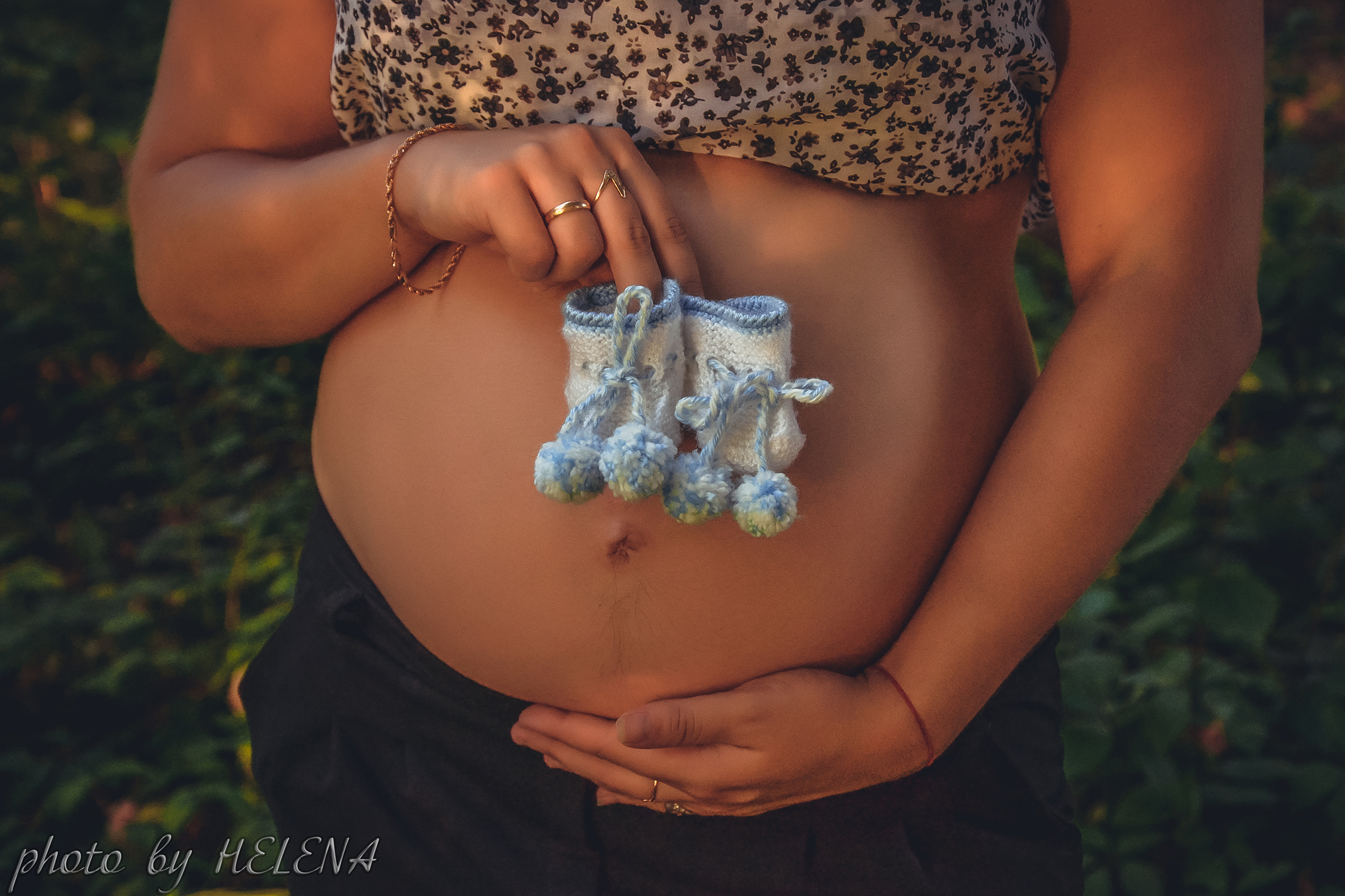 Фотосессия в  беременности на природе. Фотограф в Одессе, Киеве, Донецке Helena
