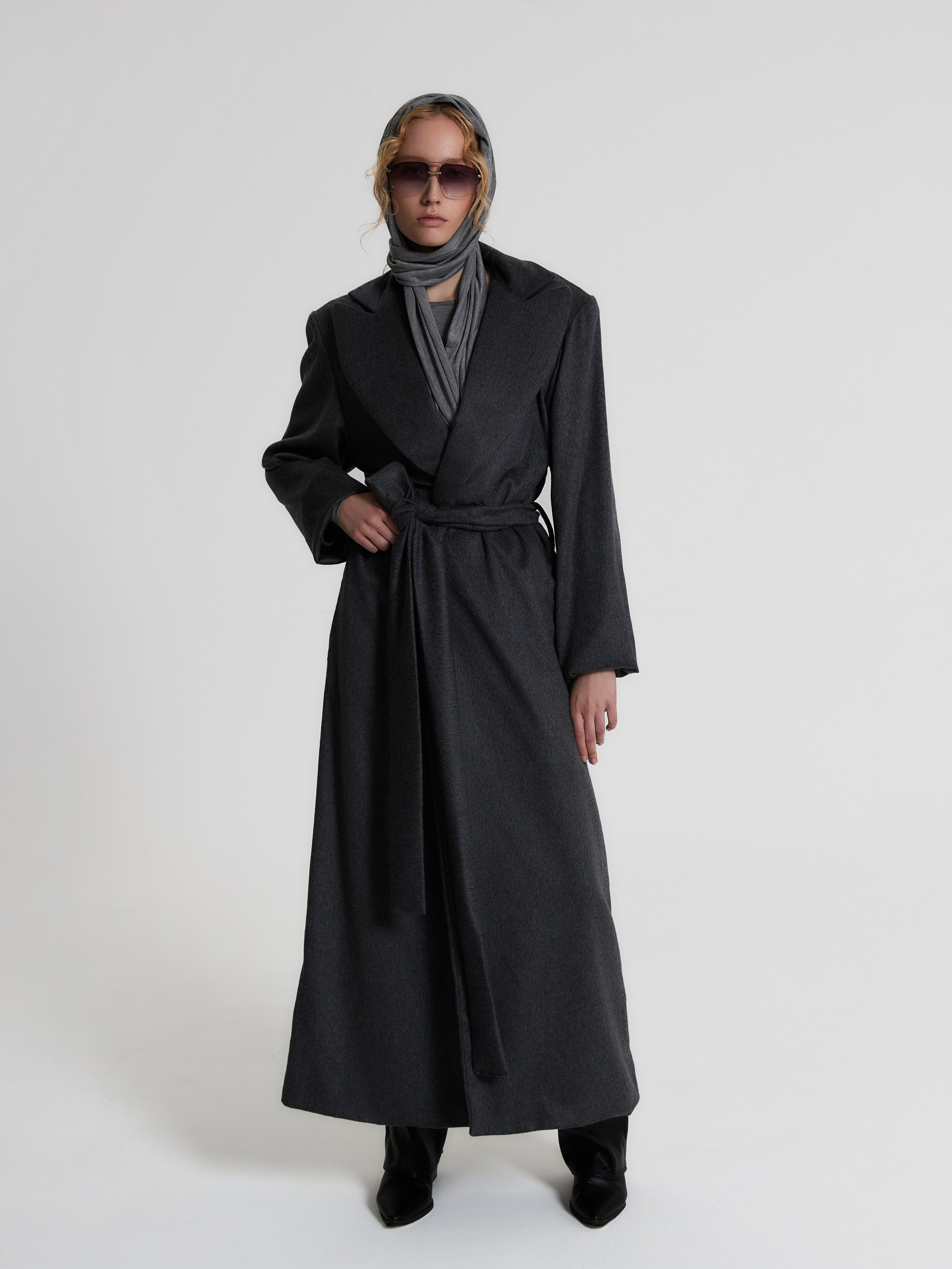 Denisa Dodala F/W 26. Modni fotograf Praha Oksana Slyvchuk