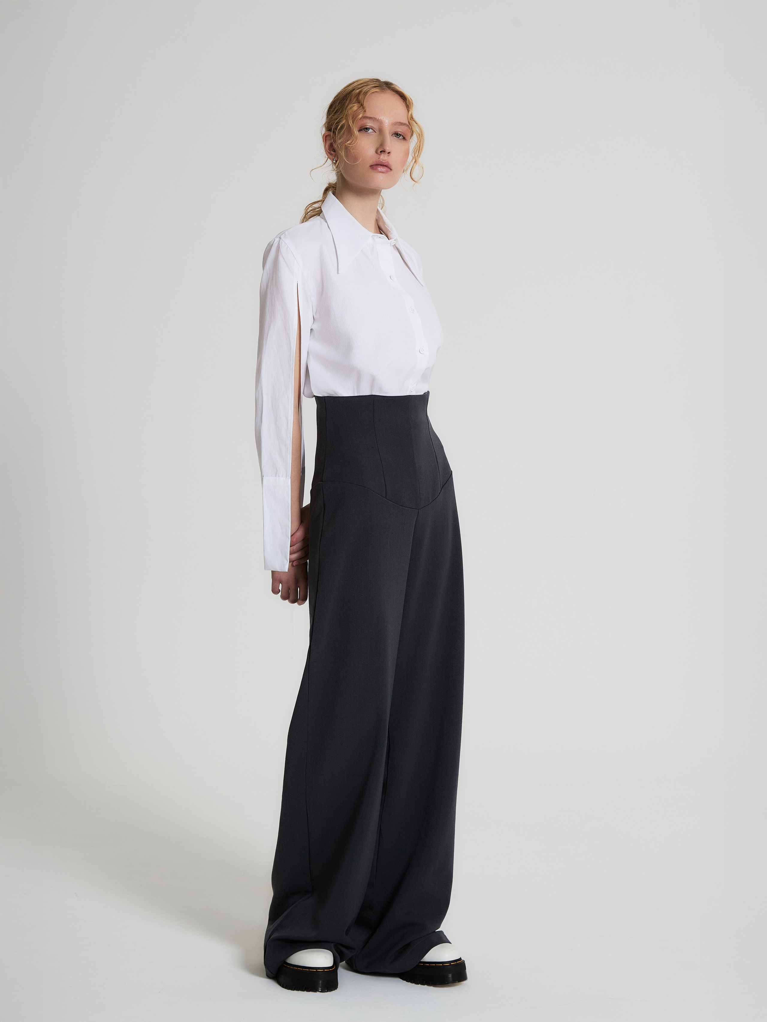 Denisa Dodala F/W 26. Modni fotograf Praha Oksana Slyvchuk