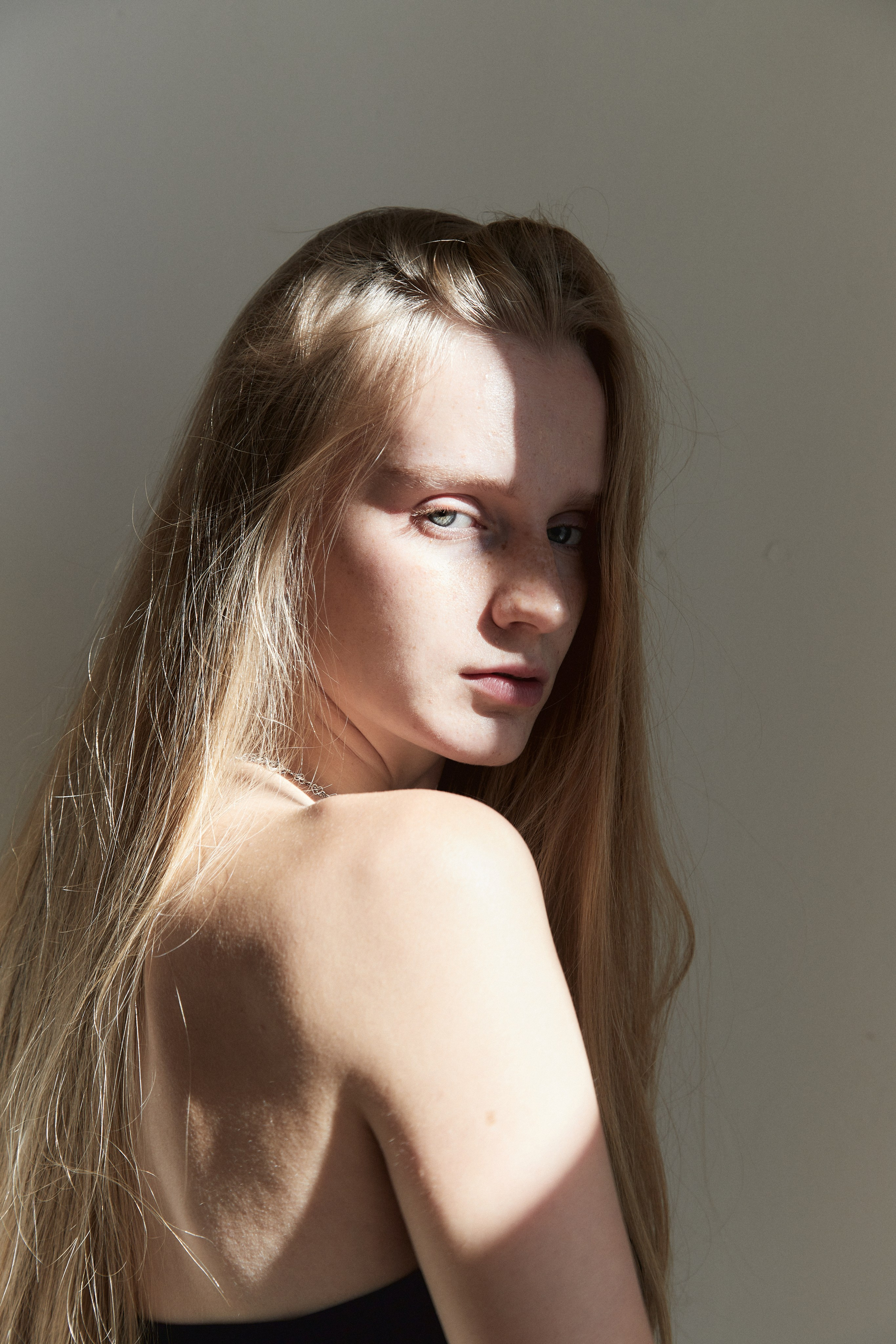 Woman. Modni fotograf Praha Oksana Slyvchuk