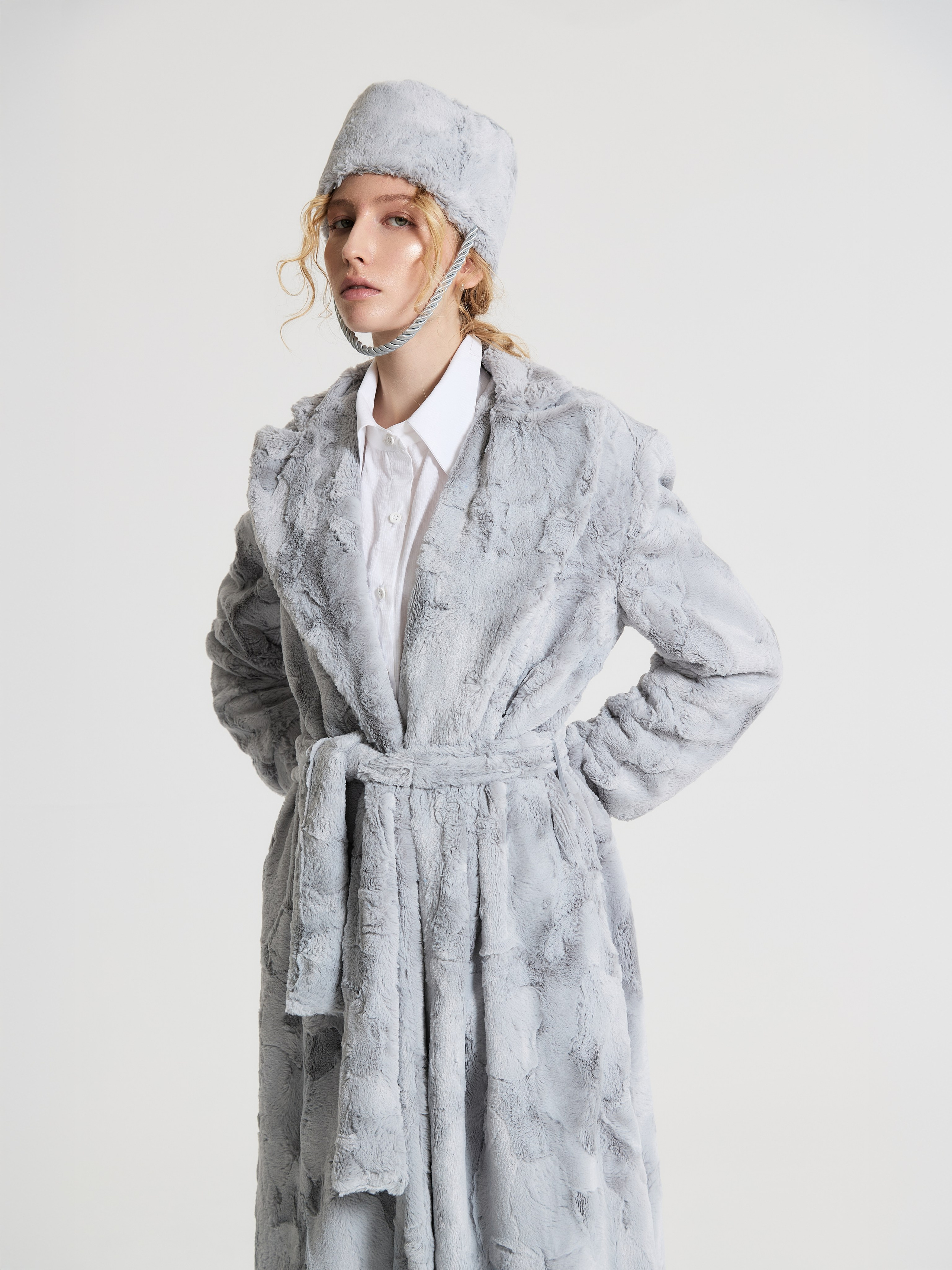 Denisa Dodala F/W 26. Modni fotograf Praha Oksana Slyvchuk