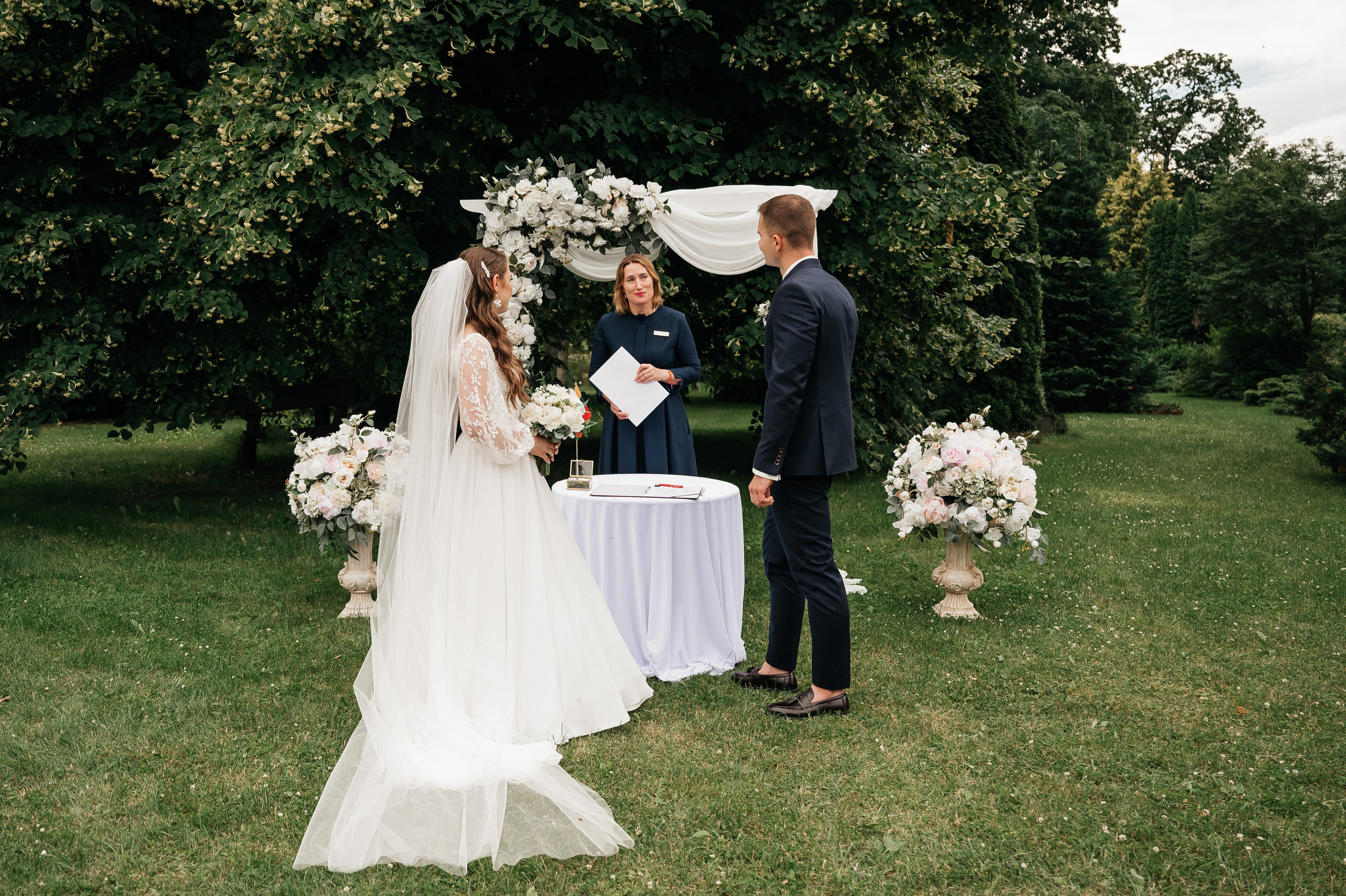 Lukas ir Dovilė. Vestuvių nuotraukos ir video Lietuvoje