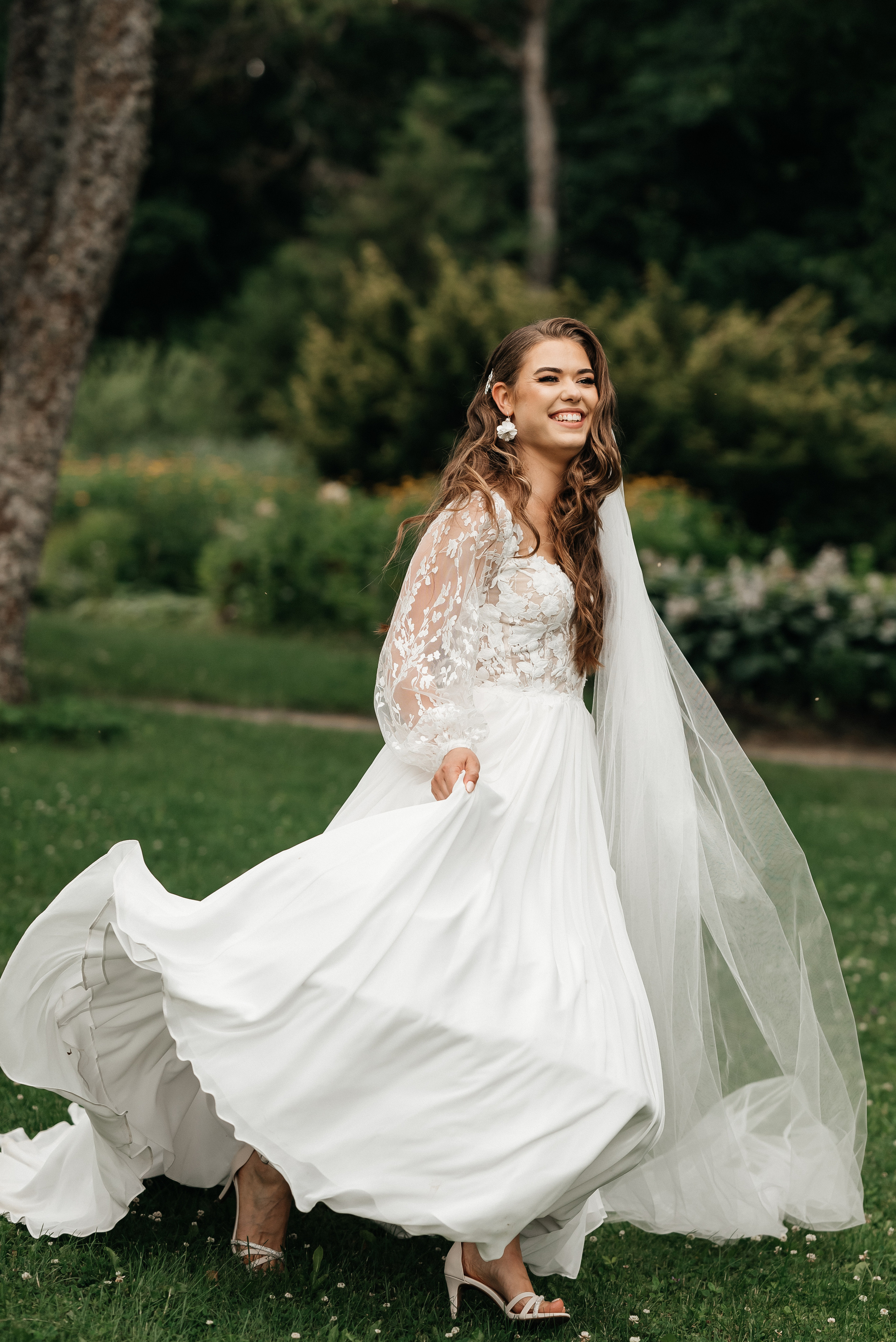 Lukas ir Dovilė. Vestuvių nuotraukos ir video Lietuvoje