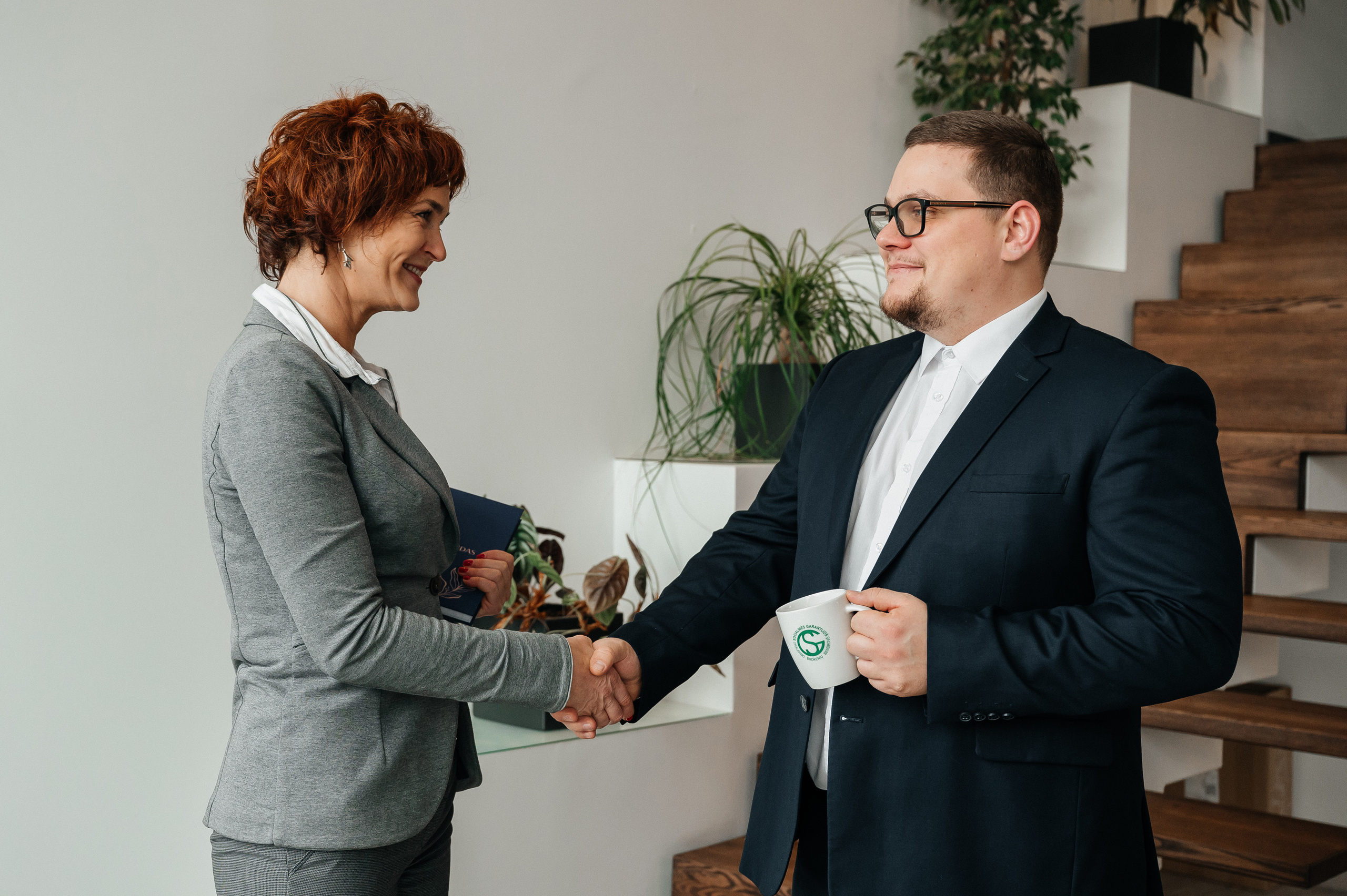 Biuro fotosessija. Vestuvių nuotraukos ir video Lietuvoje