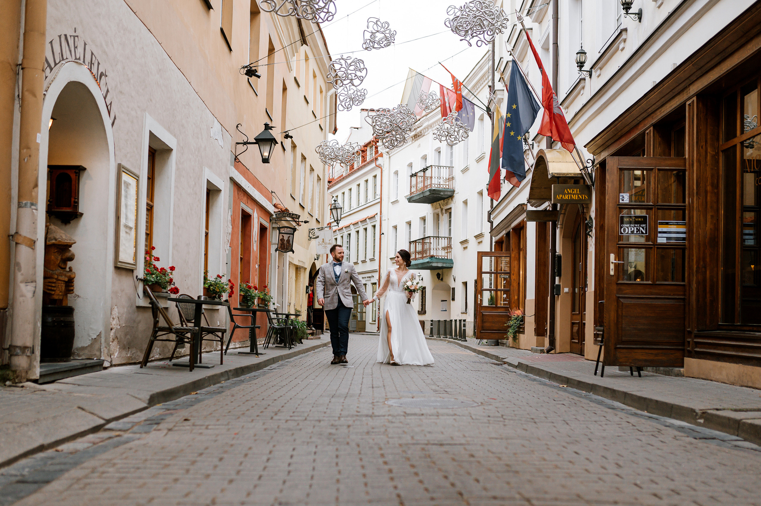 Romuald ir Milena. Vestuvių VIDEO ir FOTO komanda