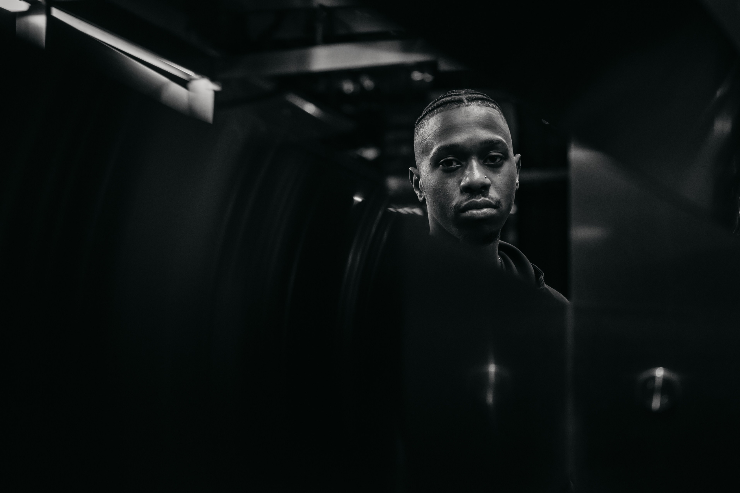 Curtis - ședință foto urbană în Londra | luviar