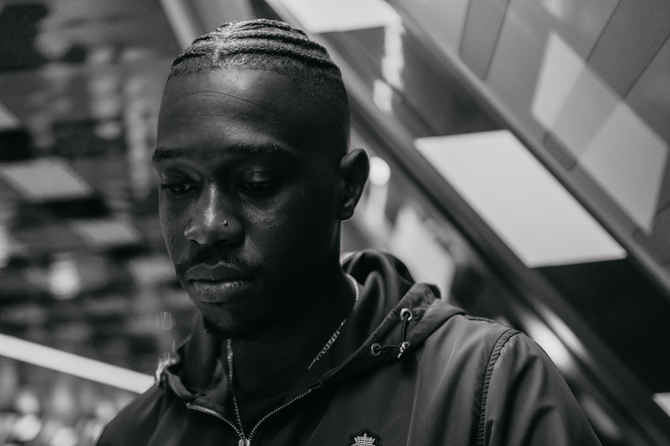 Curtis - ședință foto urbană în Londra | luviar