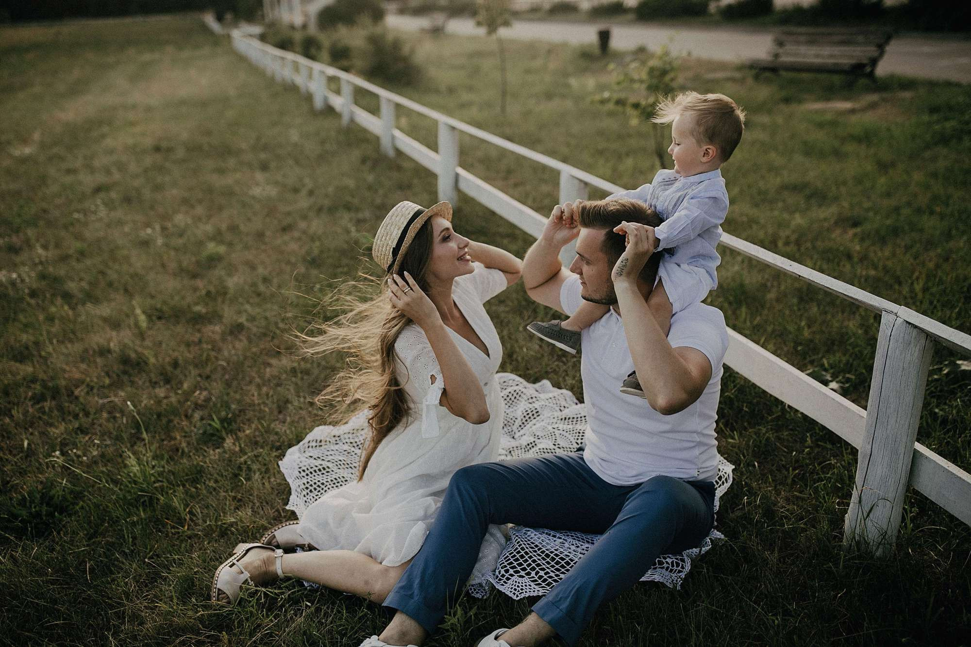 Діма, Олеся і Давид. Головна