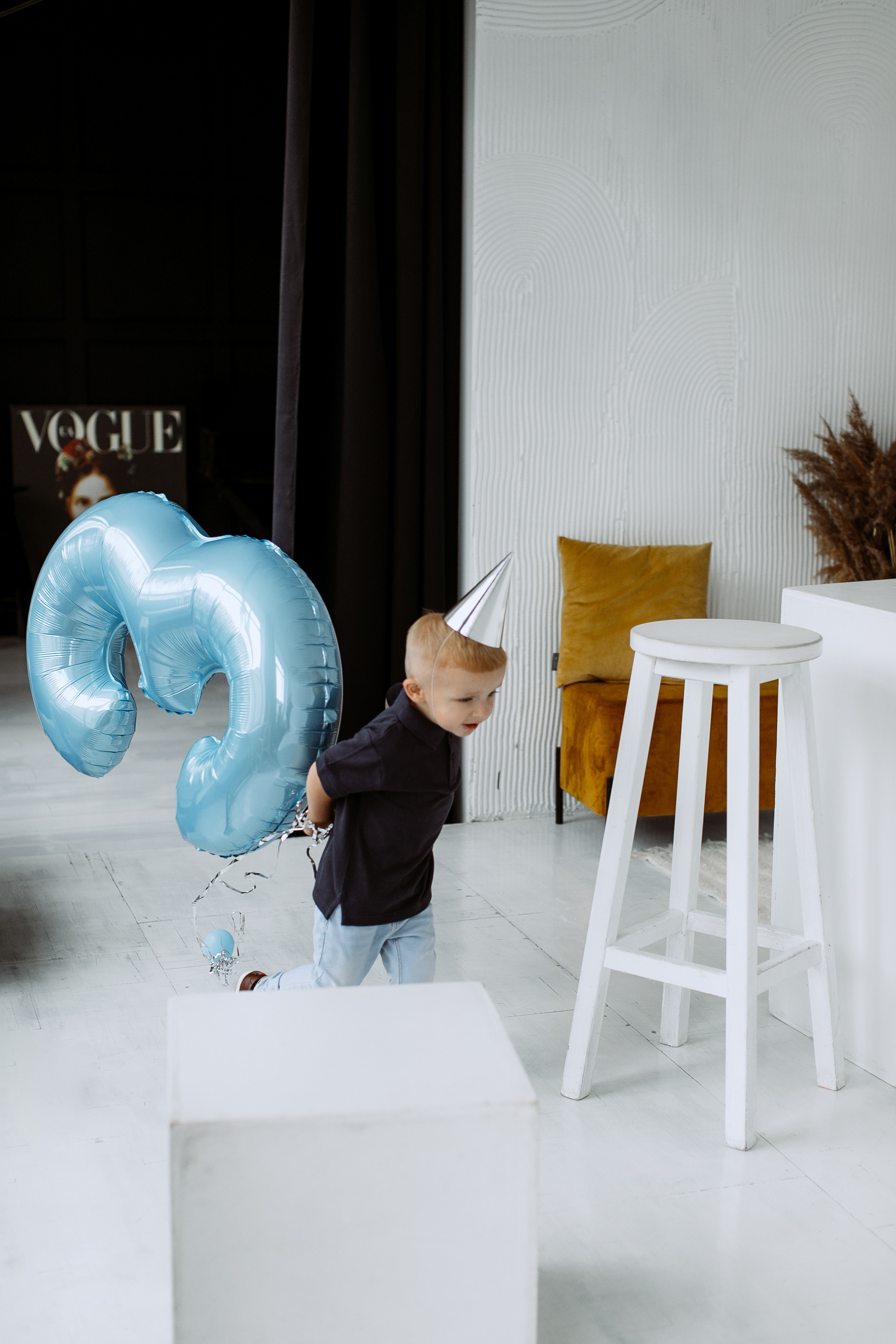 Христина та Дем’ян. Головна