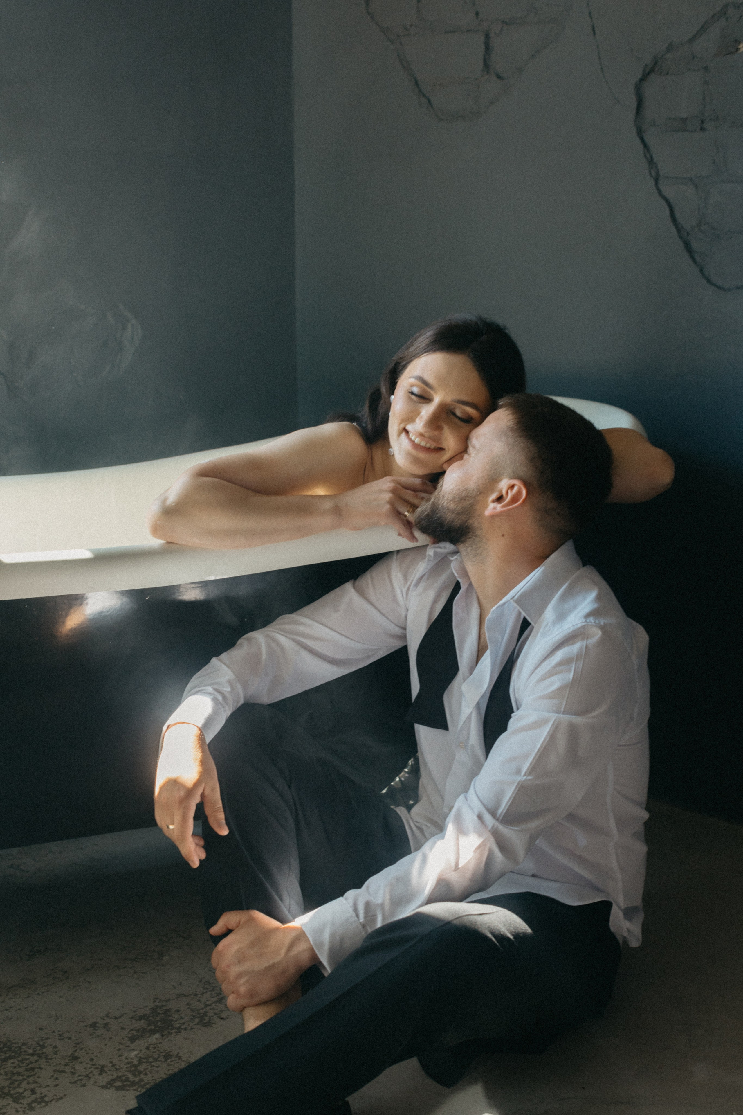 Close Enough to Breathe. Головна