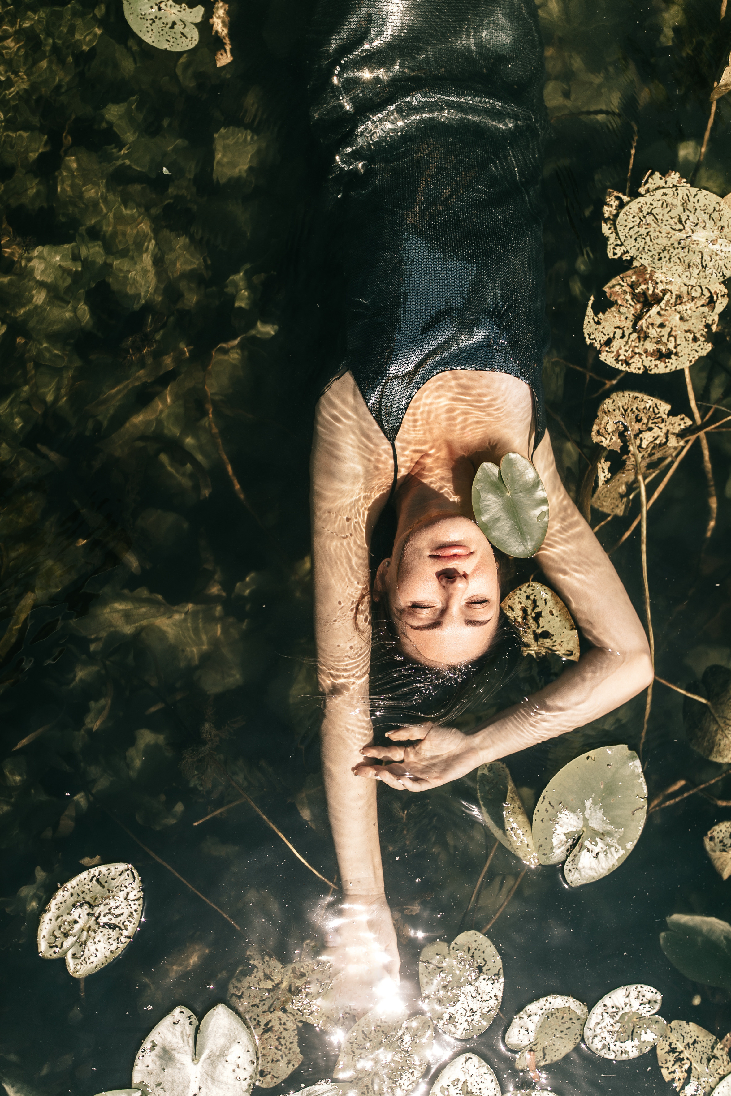 Лілія. Головна