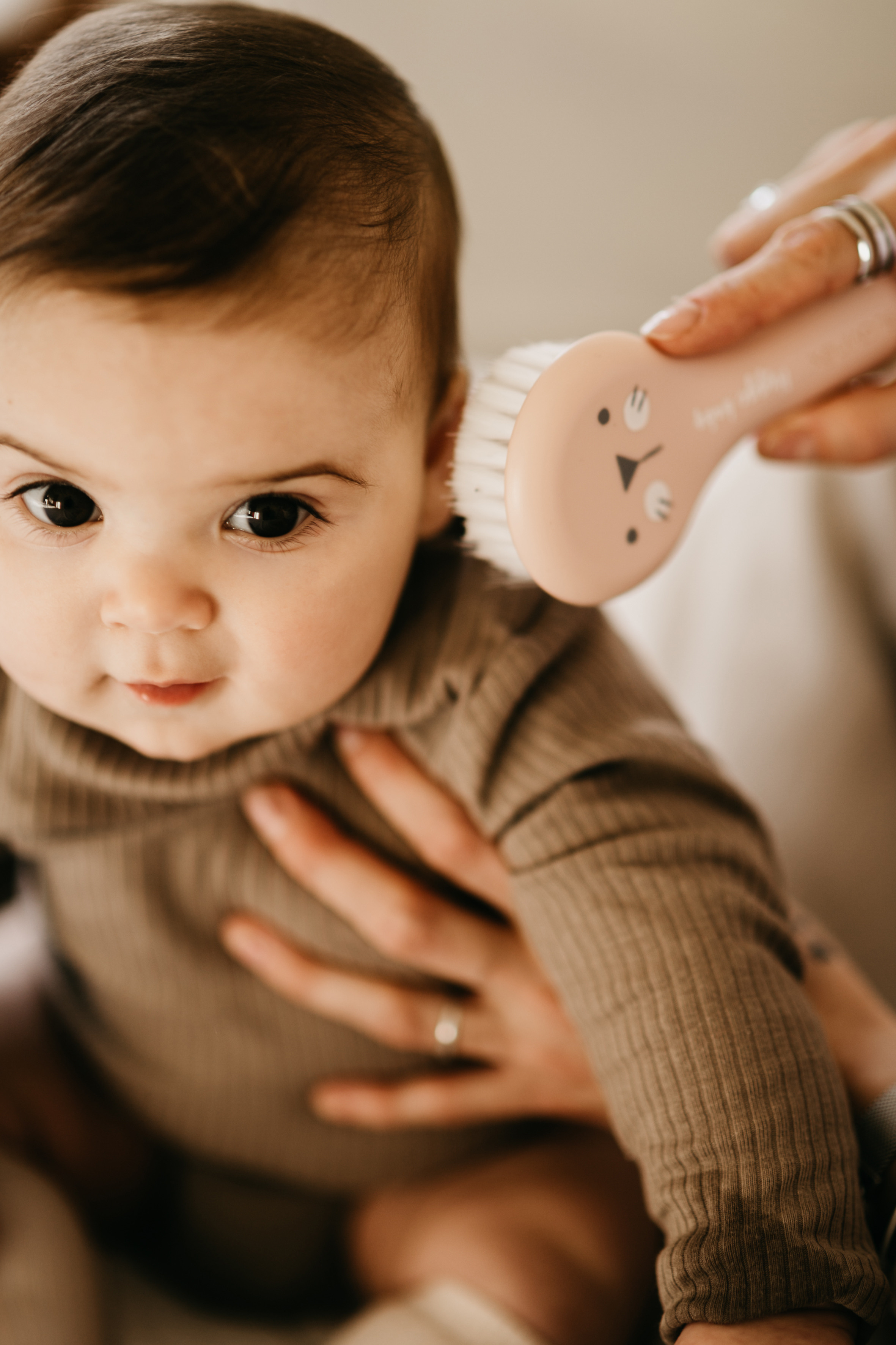 Таня та Евелія. Головна
