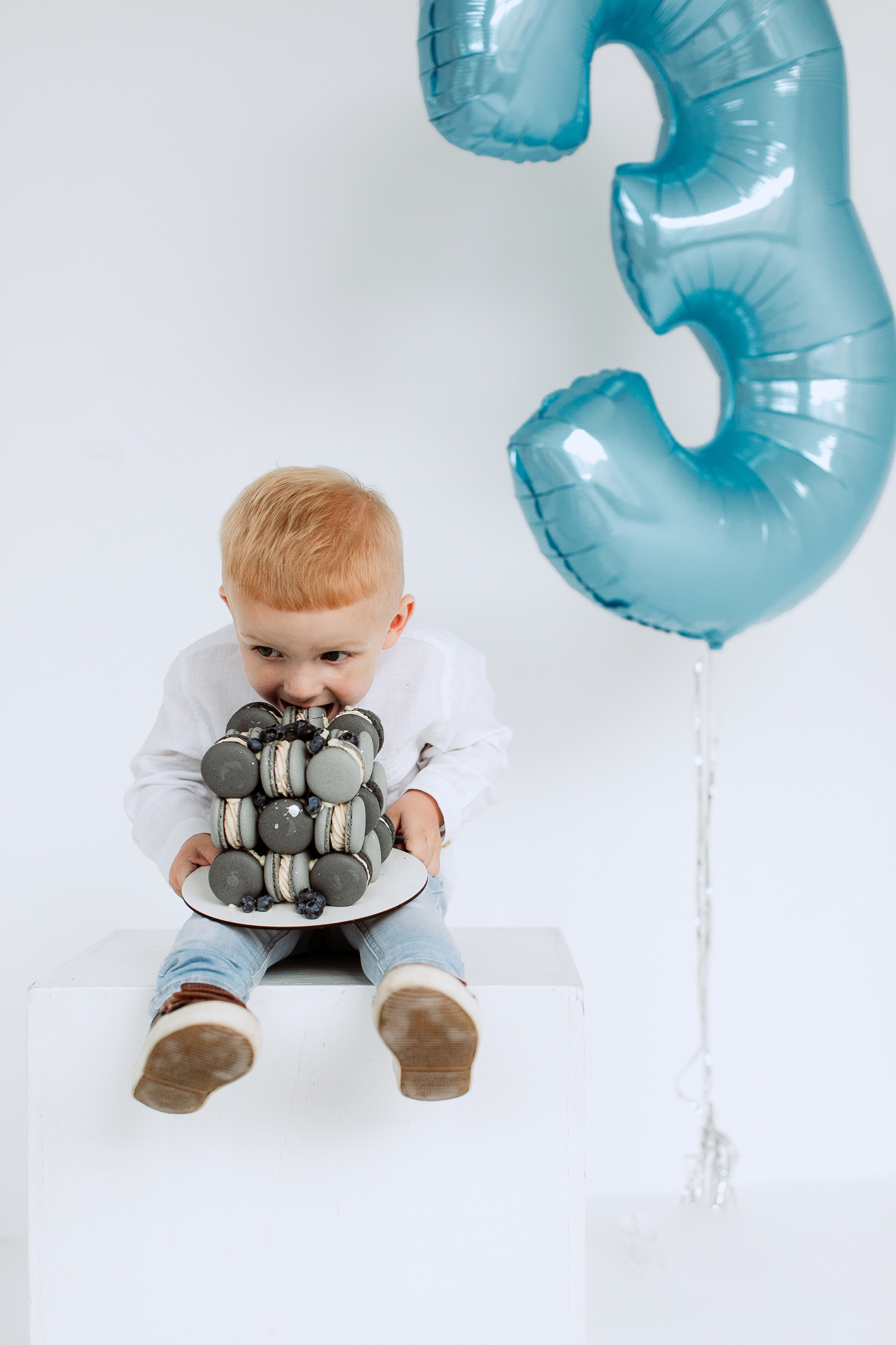 Христина та Дем’ян. Головна