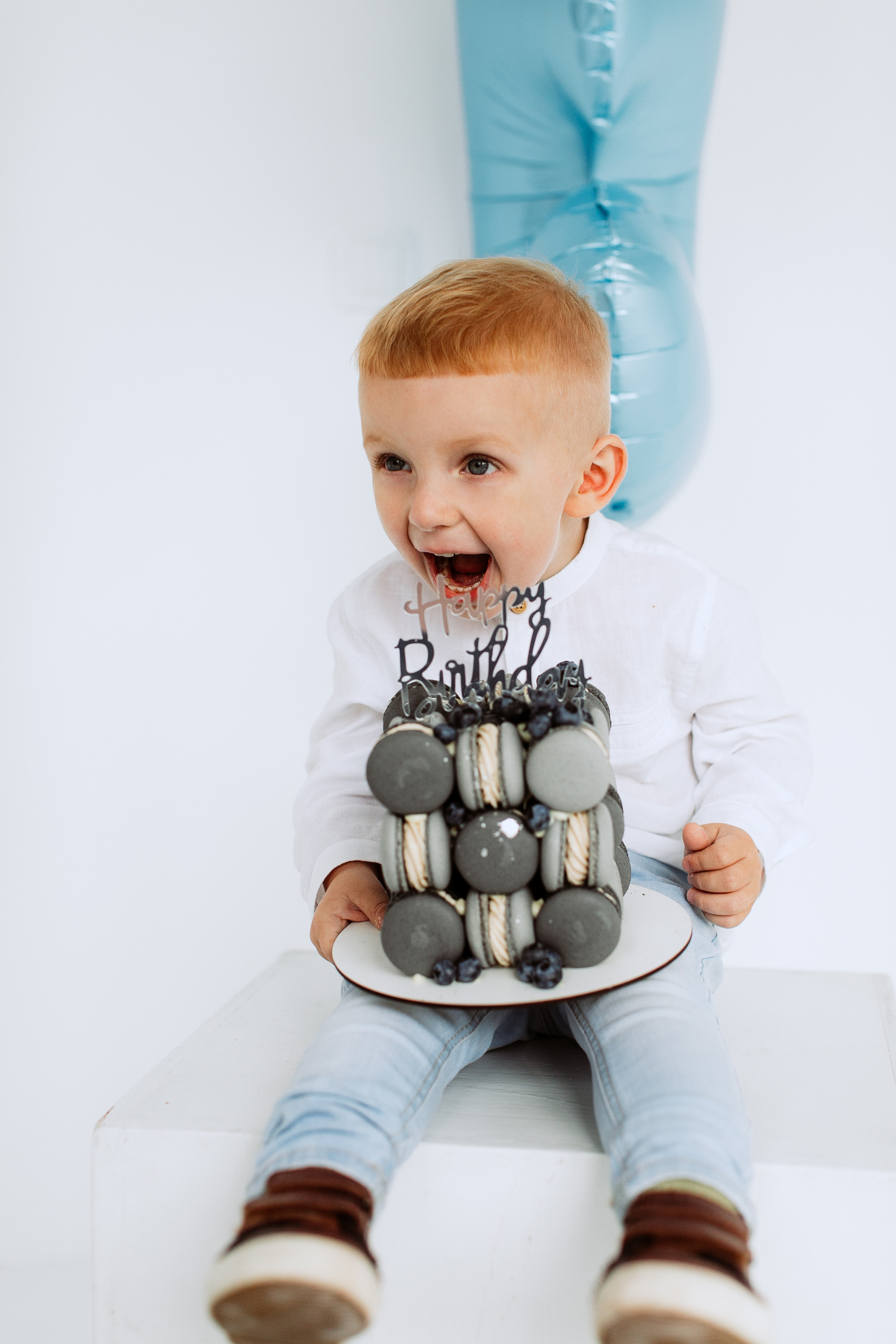 Христина та Дем’ян. Головна