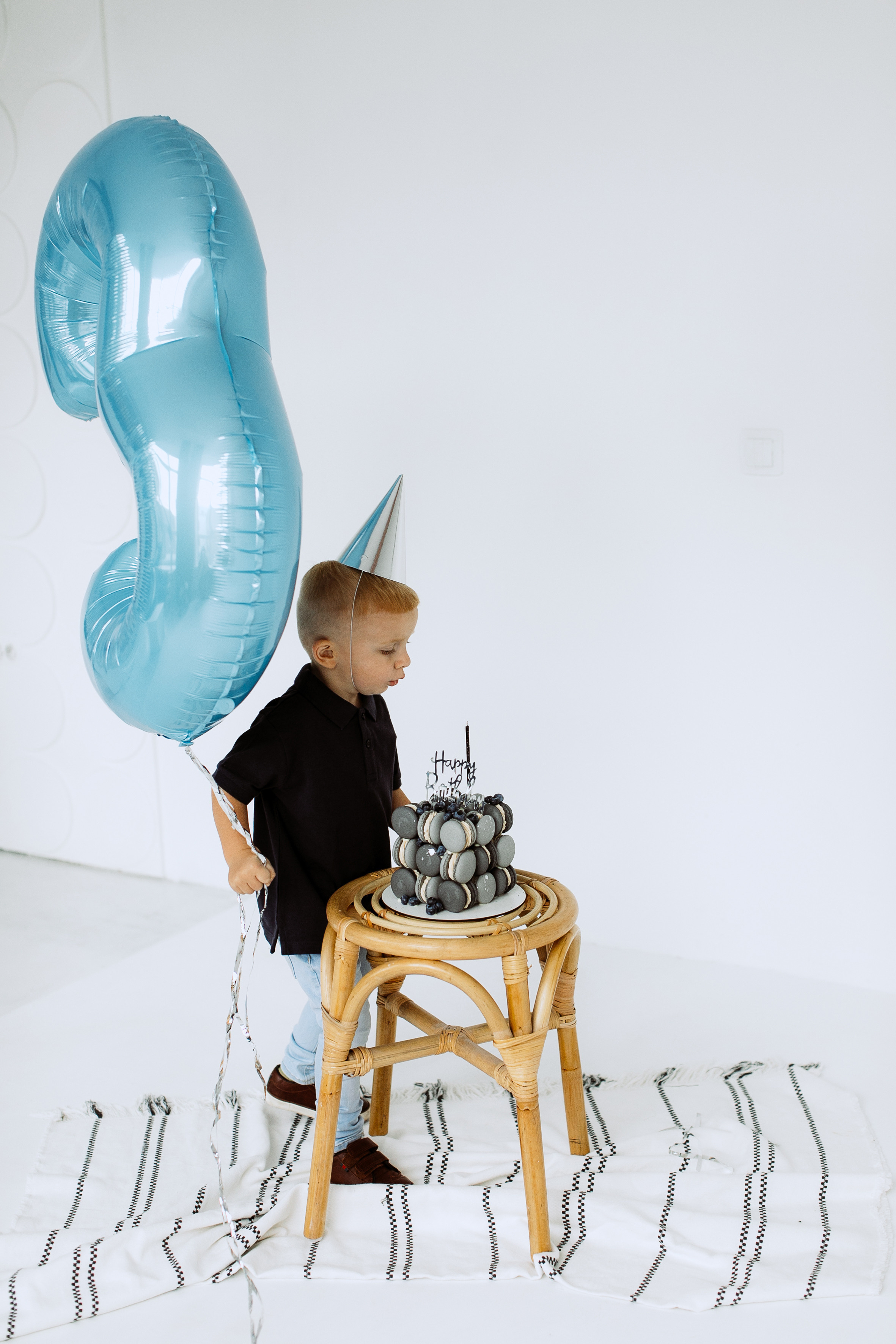 Христина та Дем’ян. Головна