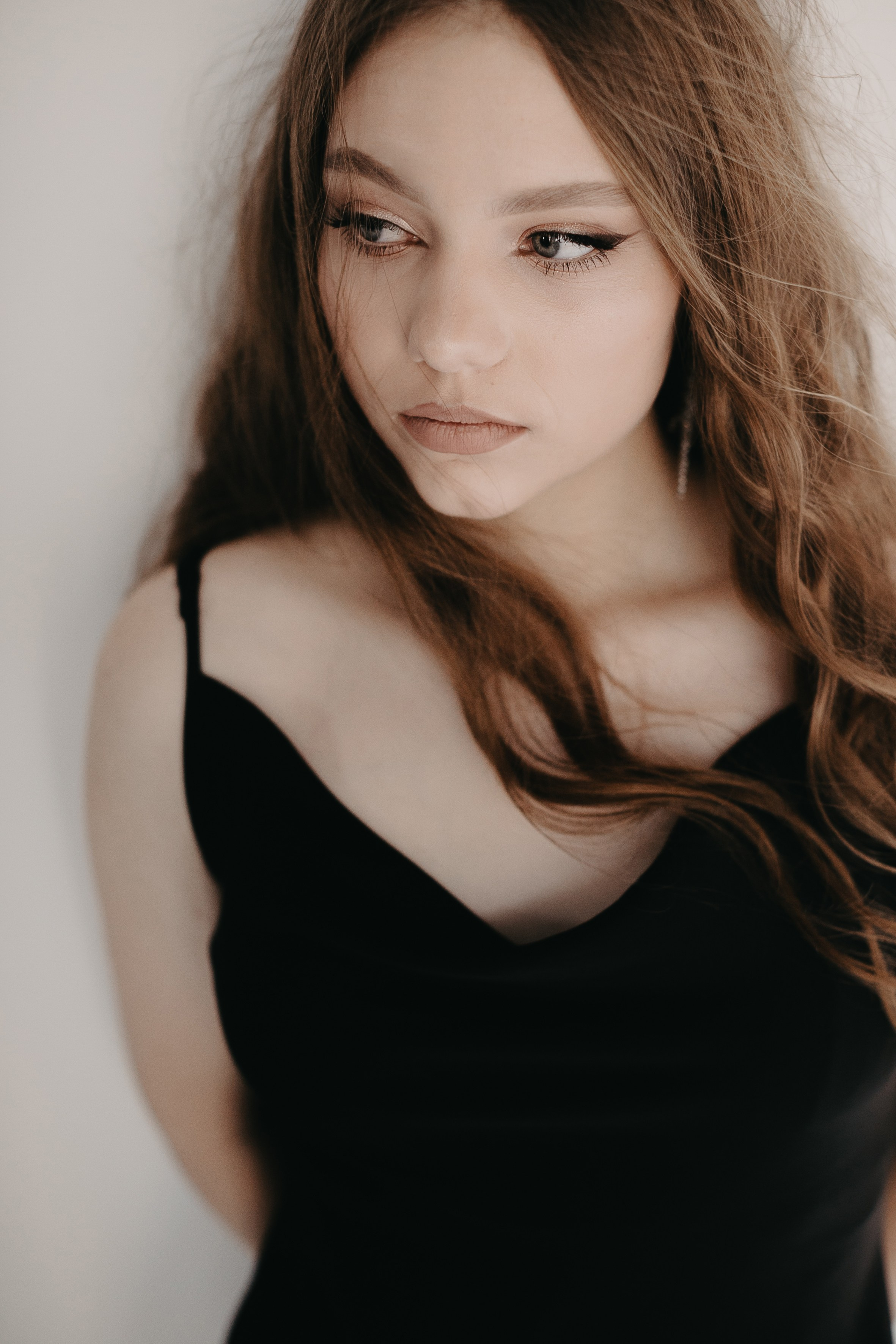 Портрет. Головна