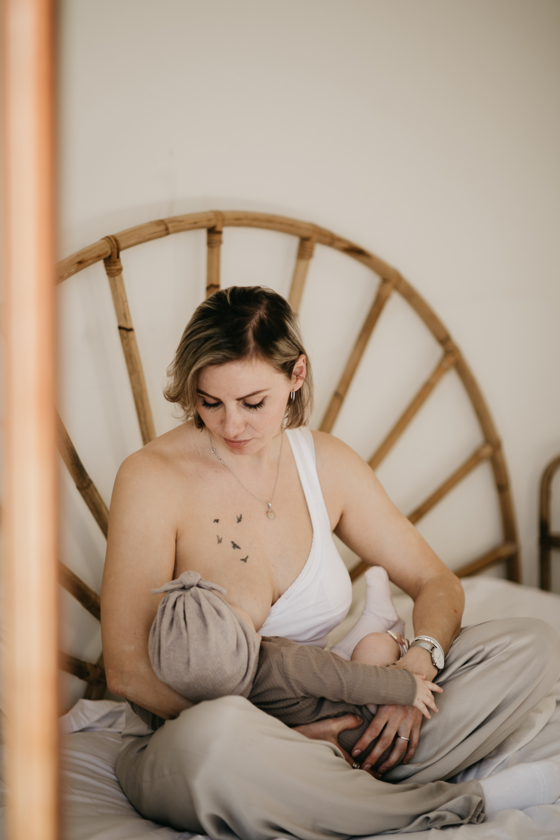 Таня та Евелія. Головна