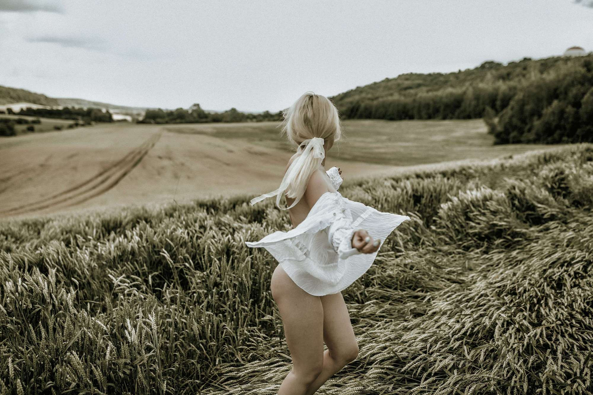 Imagine. Головна