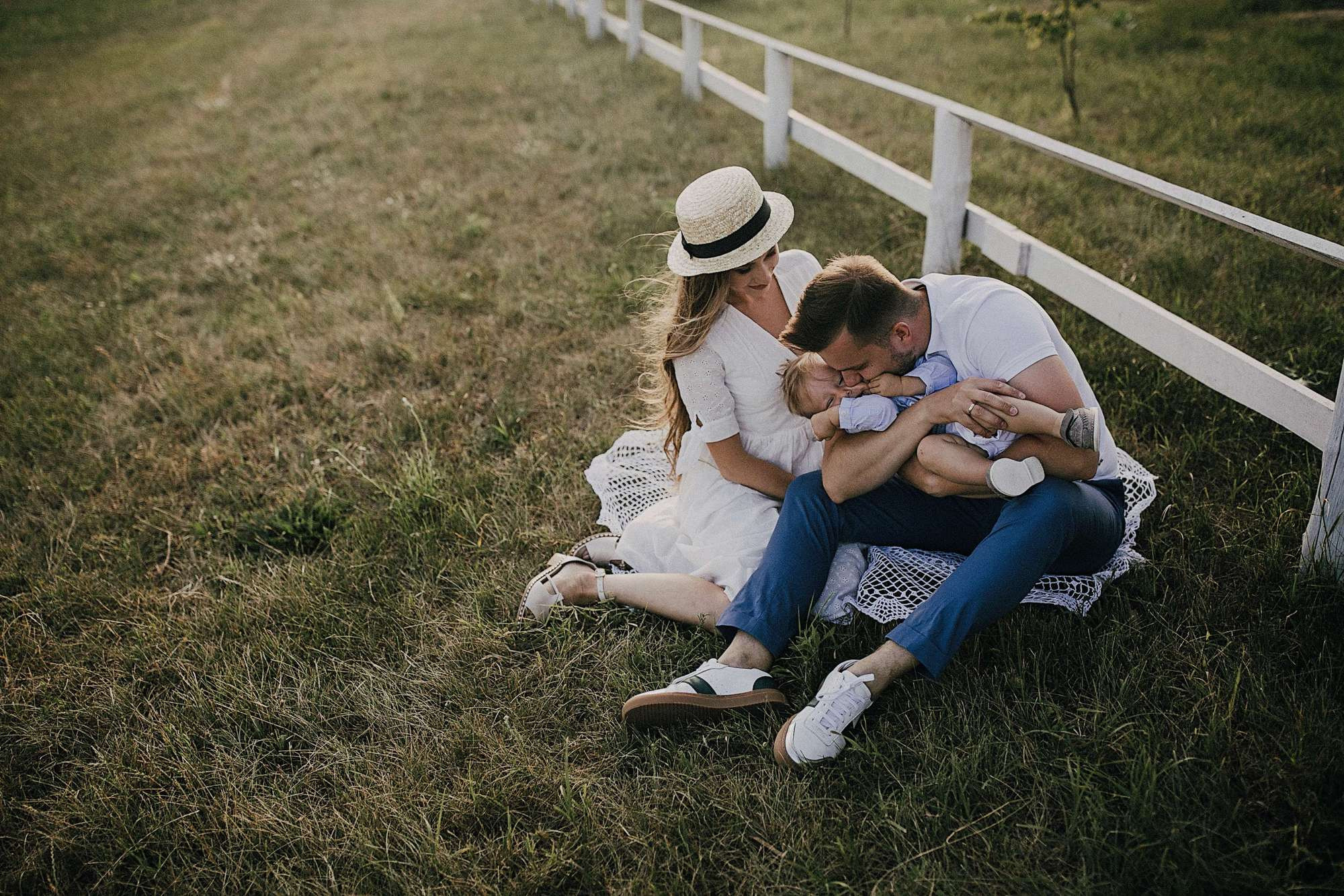 Діма, Олеся і Давид. Головна