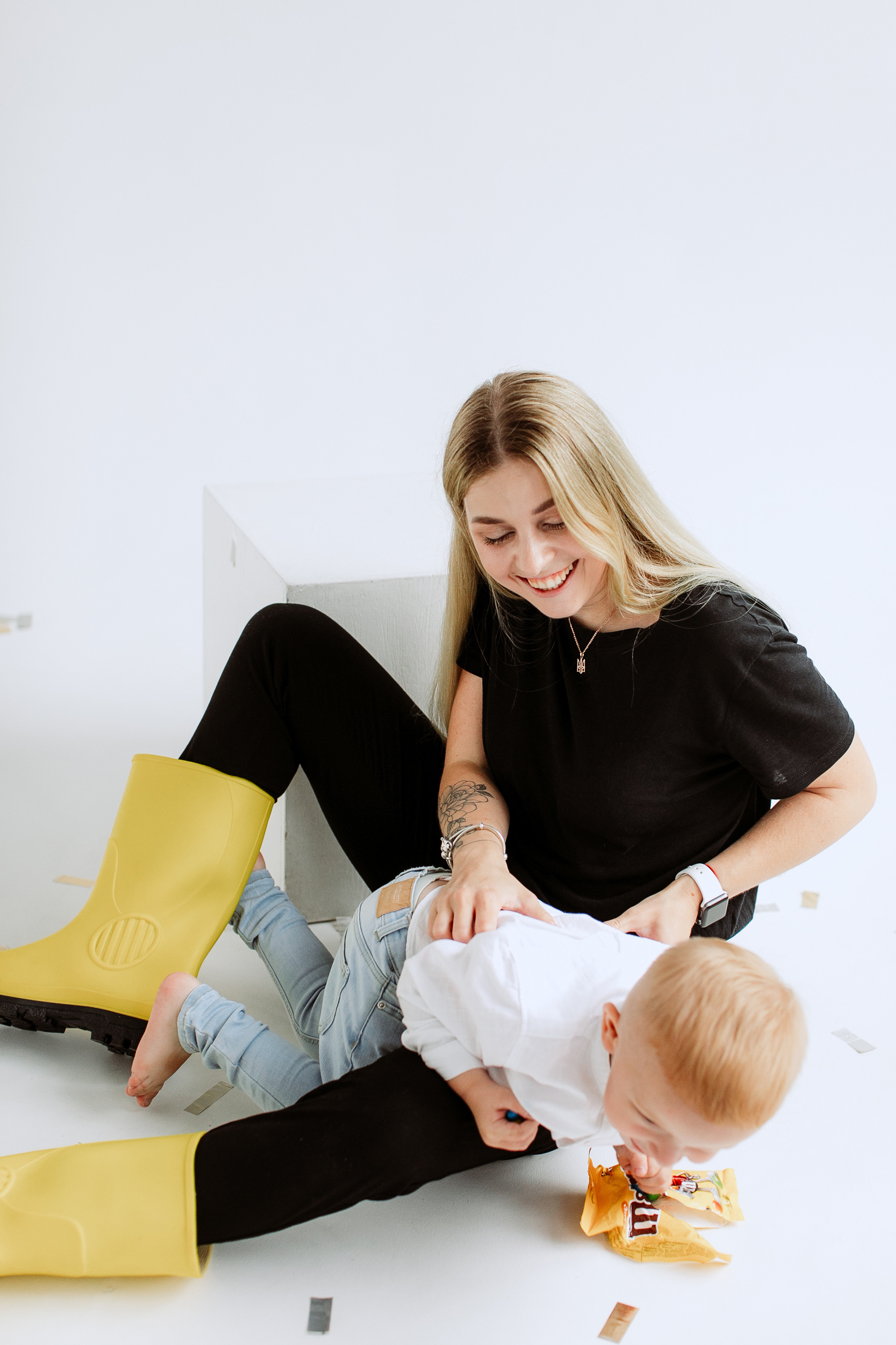 Христина та Дем’ян. Головна