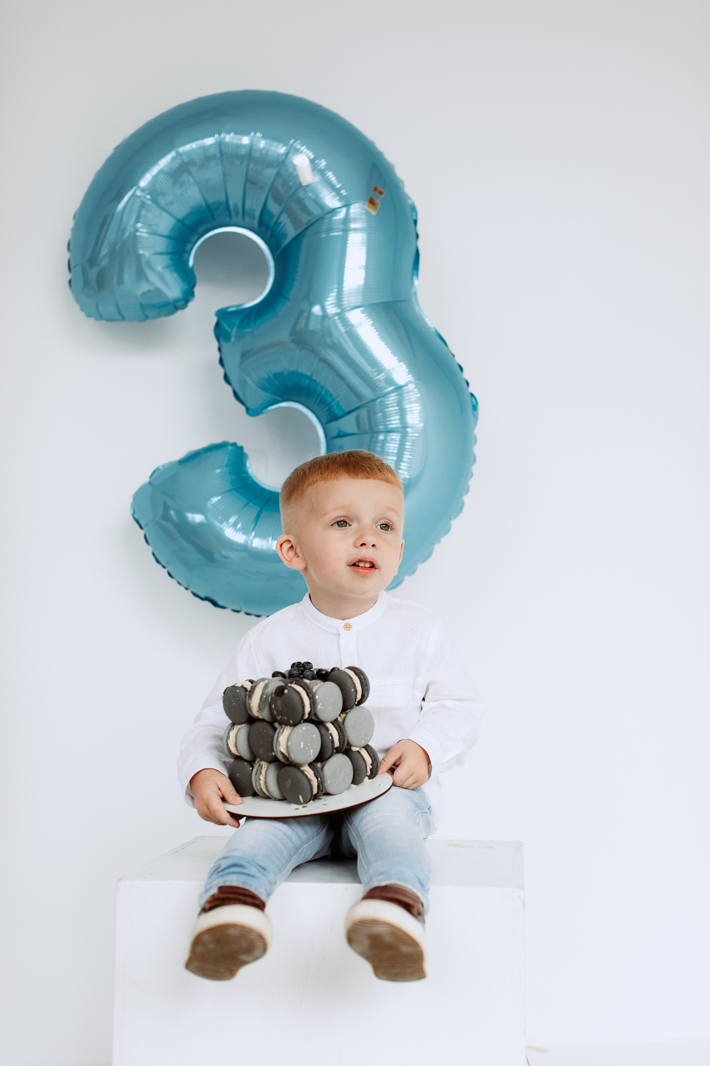 Христина та Дем’ян. Головна