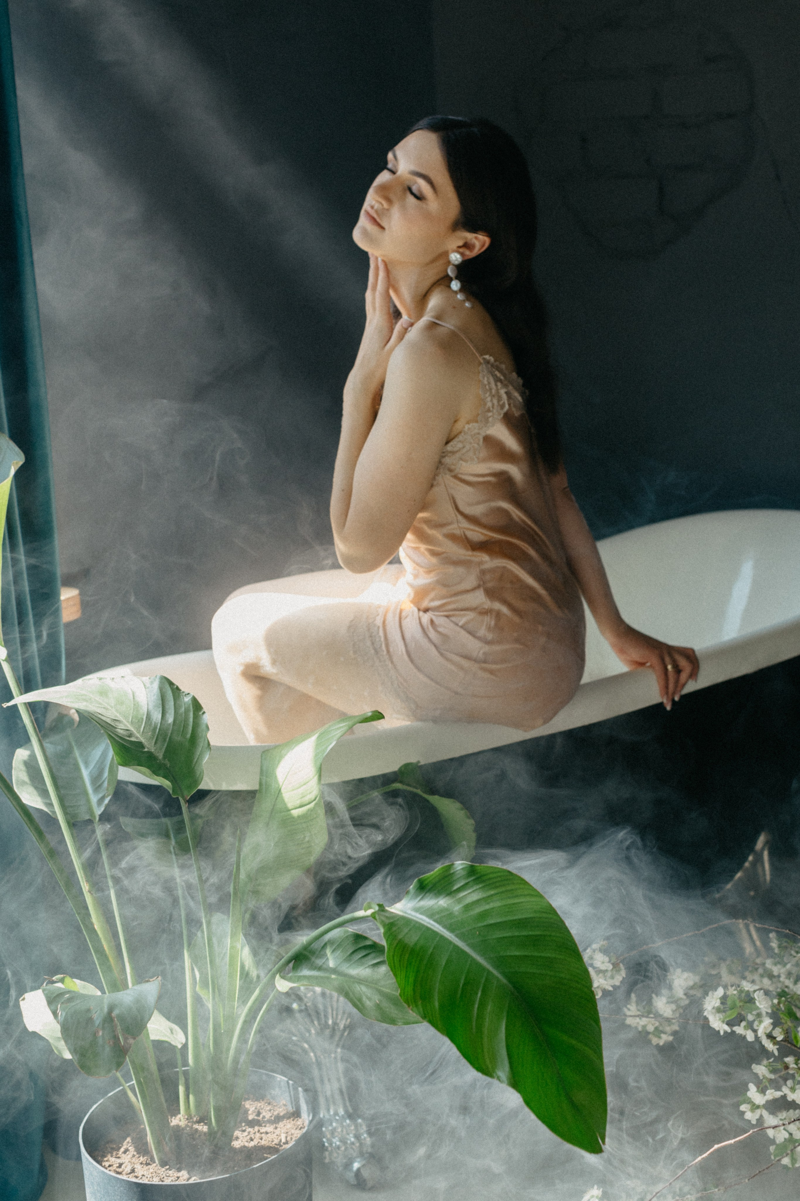 Close Enough to Breathe. Головна