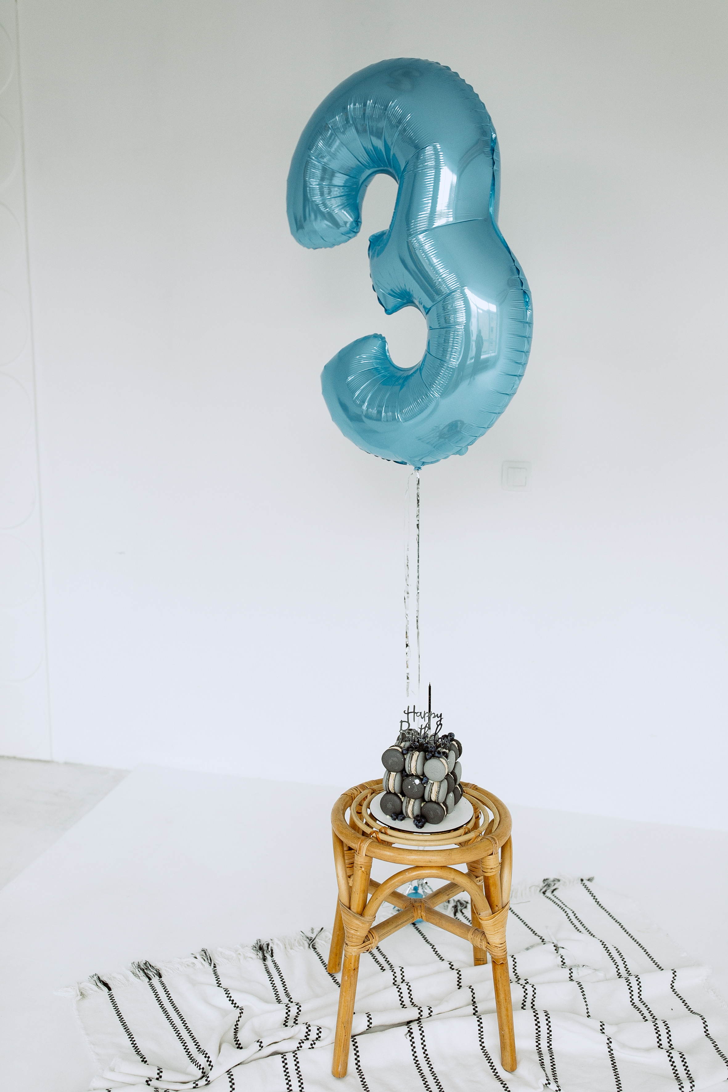 Христина та Дем’ян. Головна