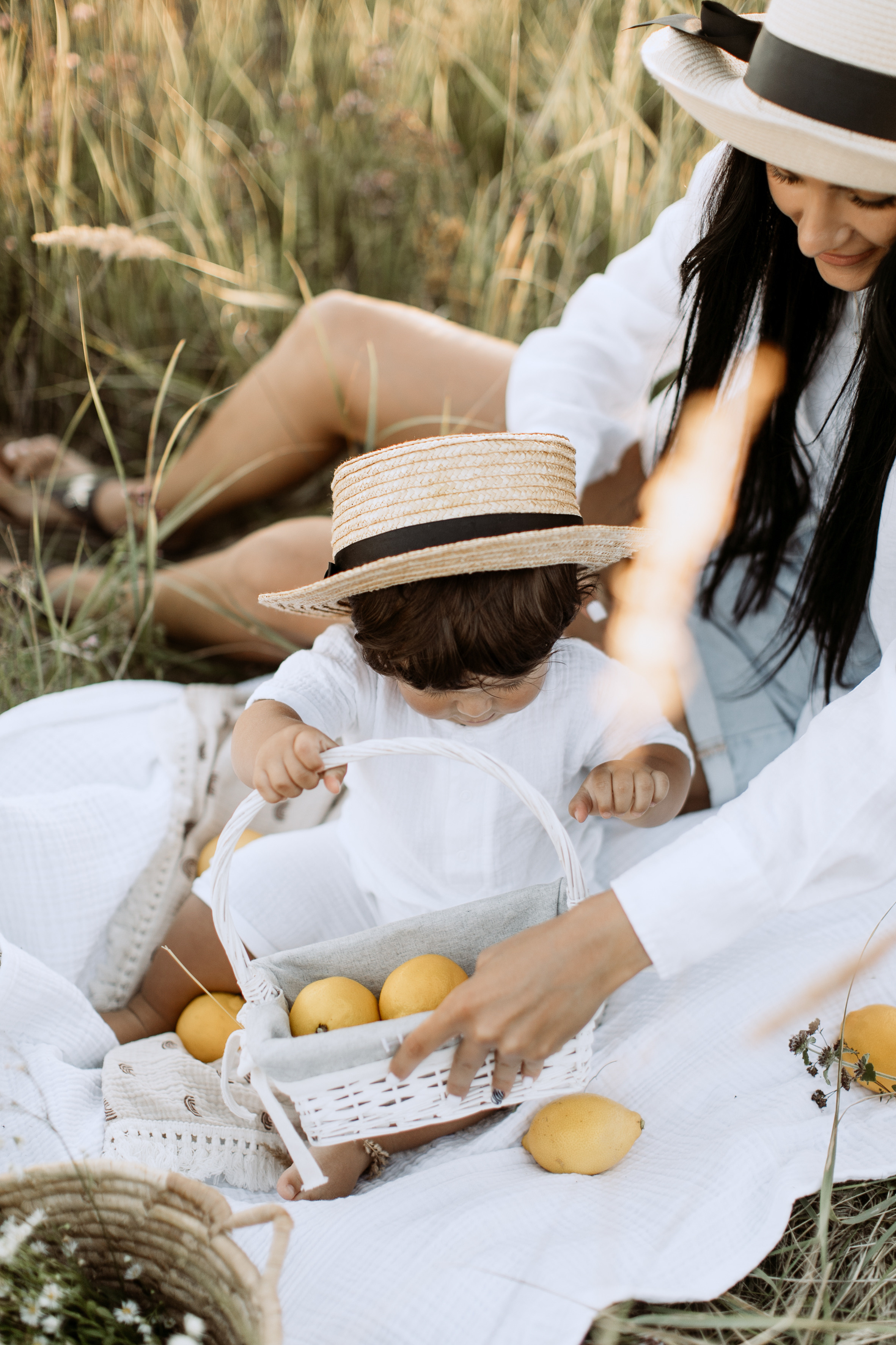 Віка та Марк. Головна