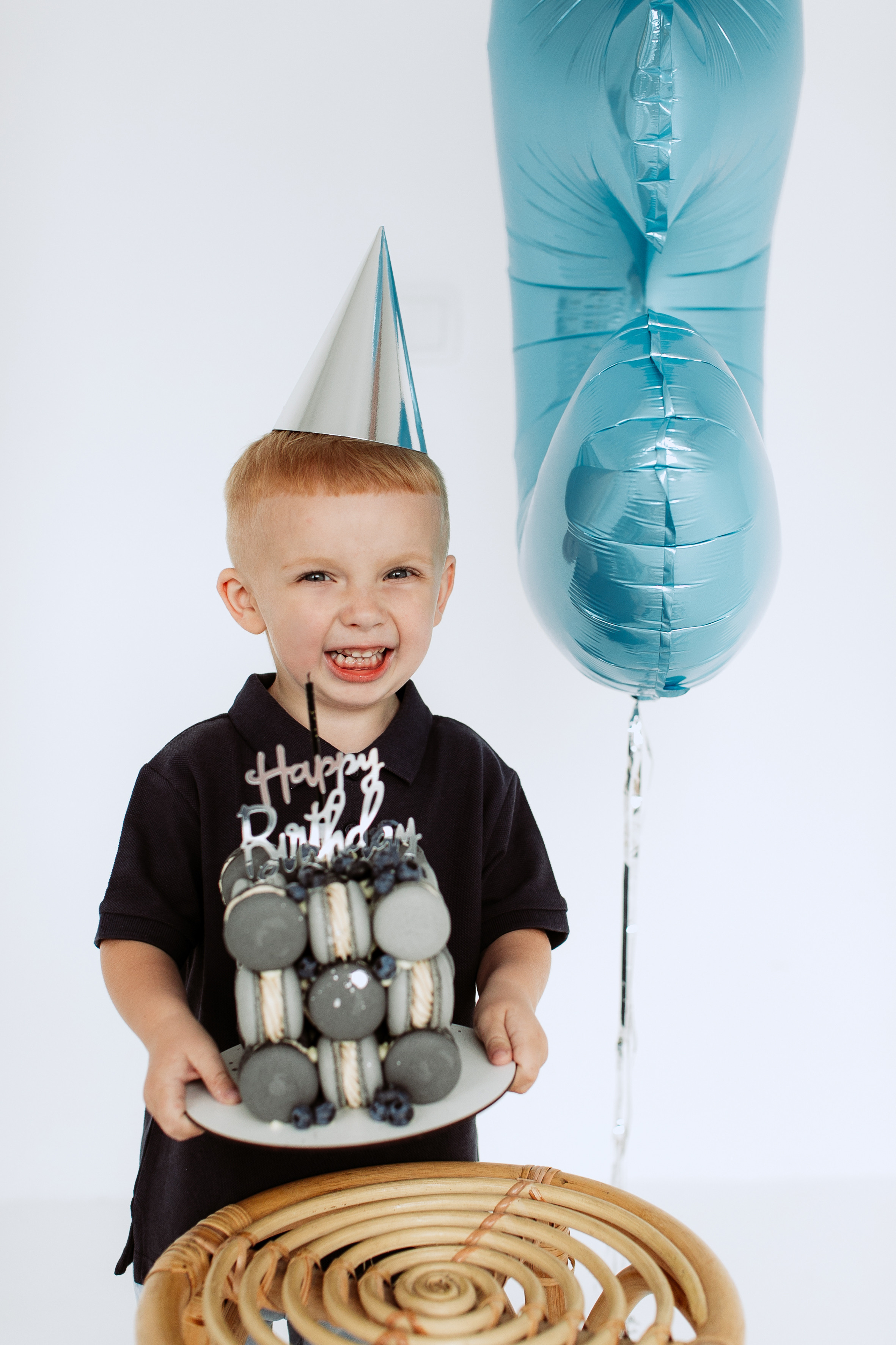 Христина та Дем’ян. Головна