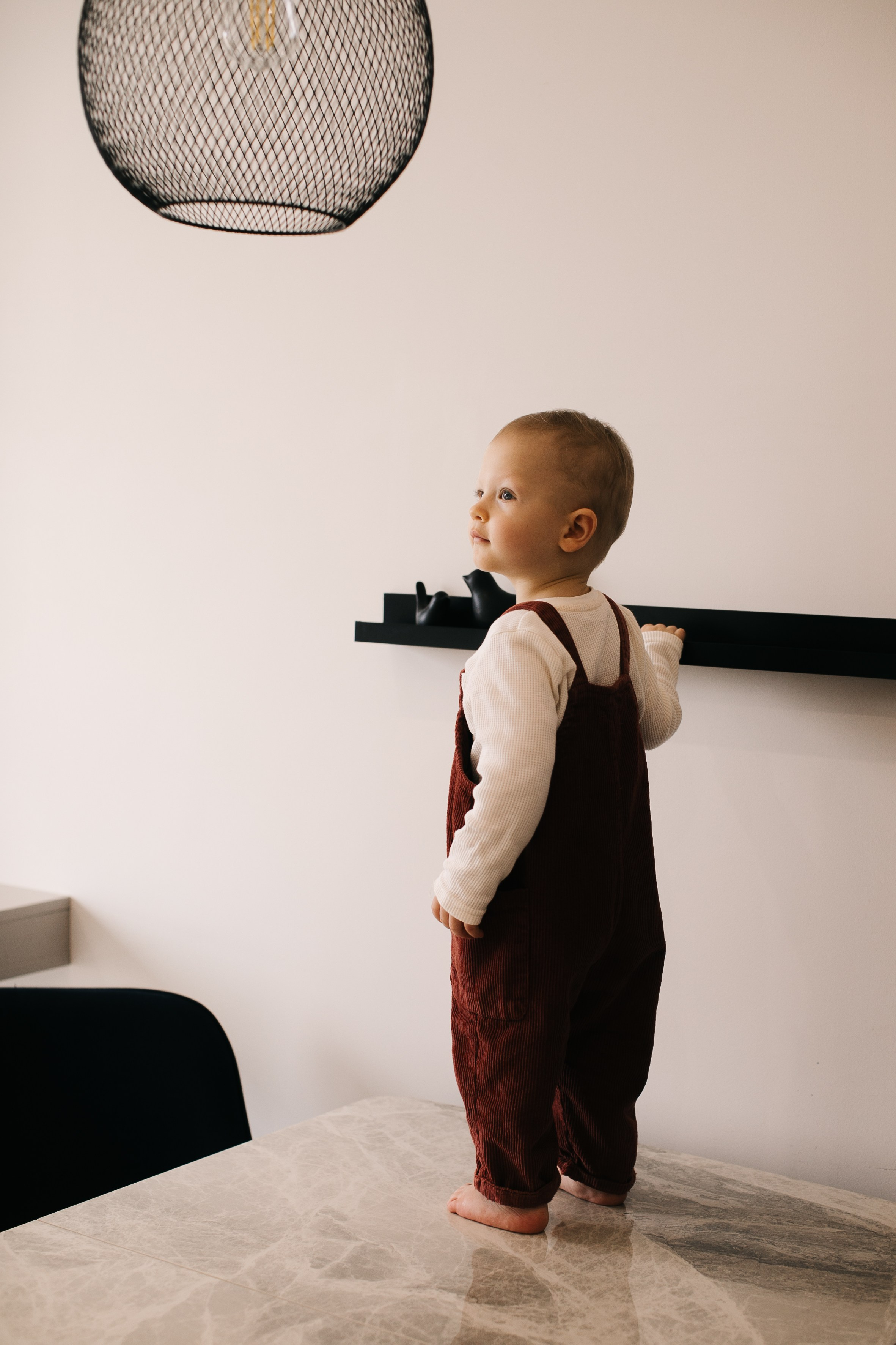 Іра, Богдан та Влад. Головна