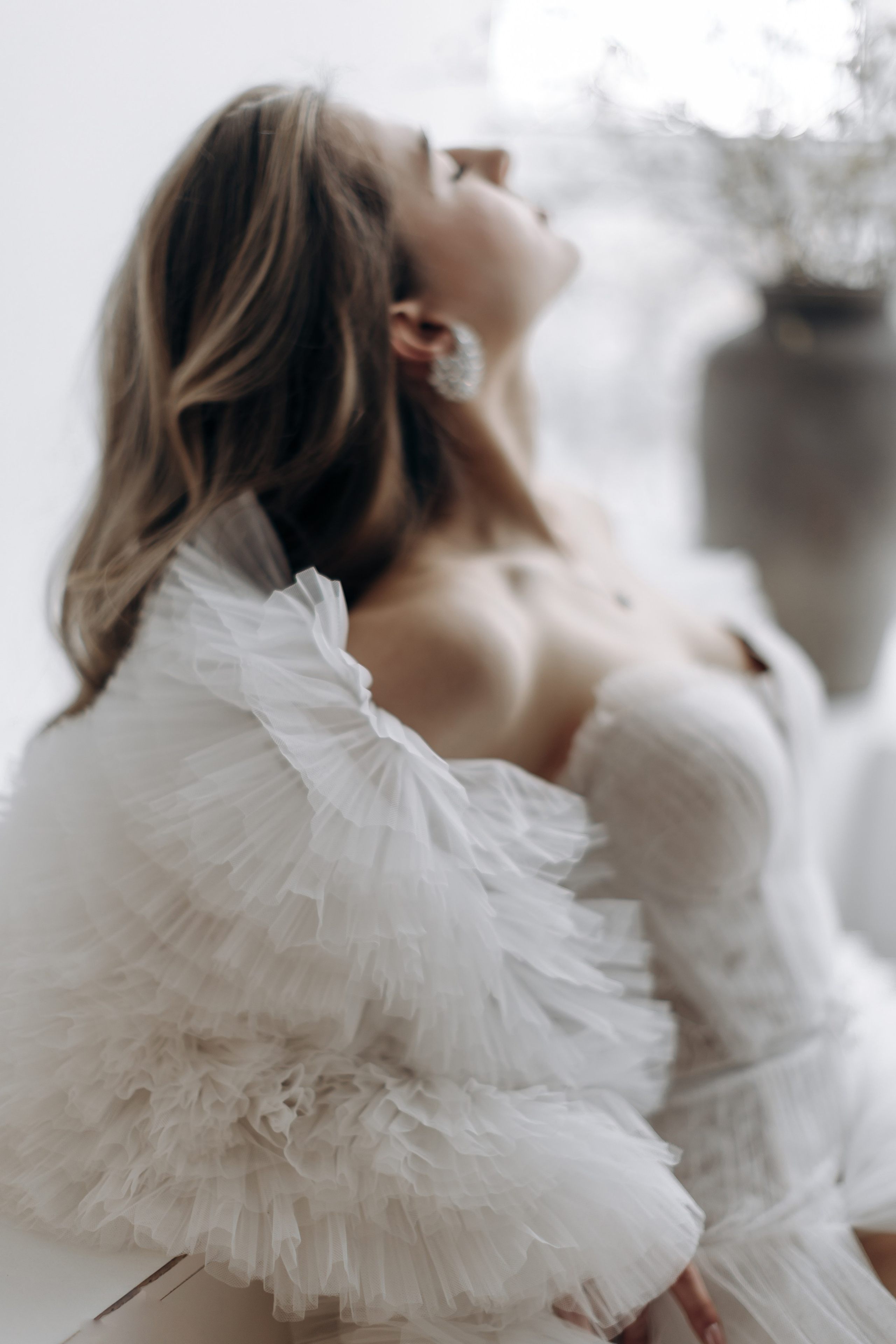 Whispers of Light. Головна