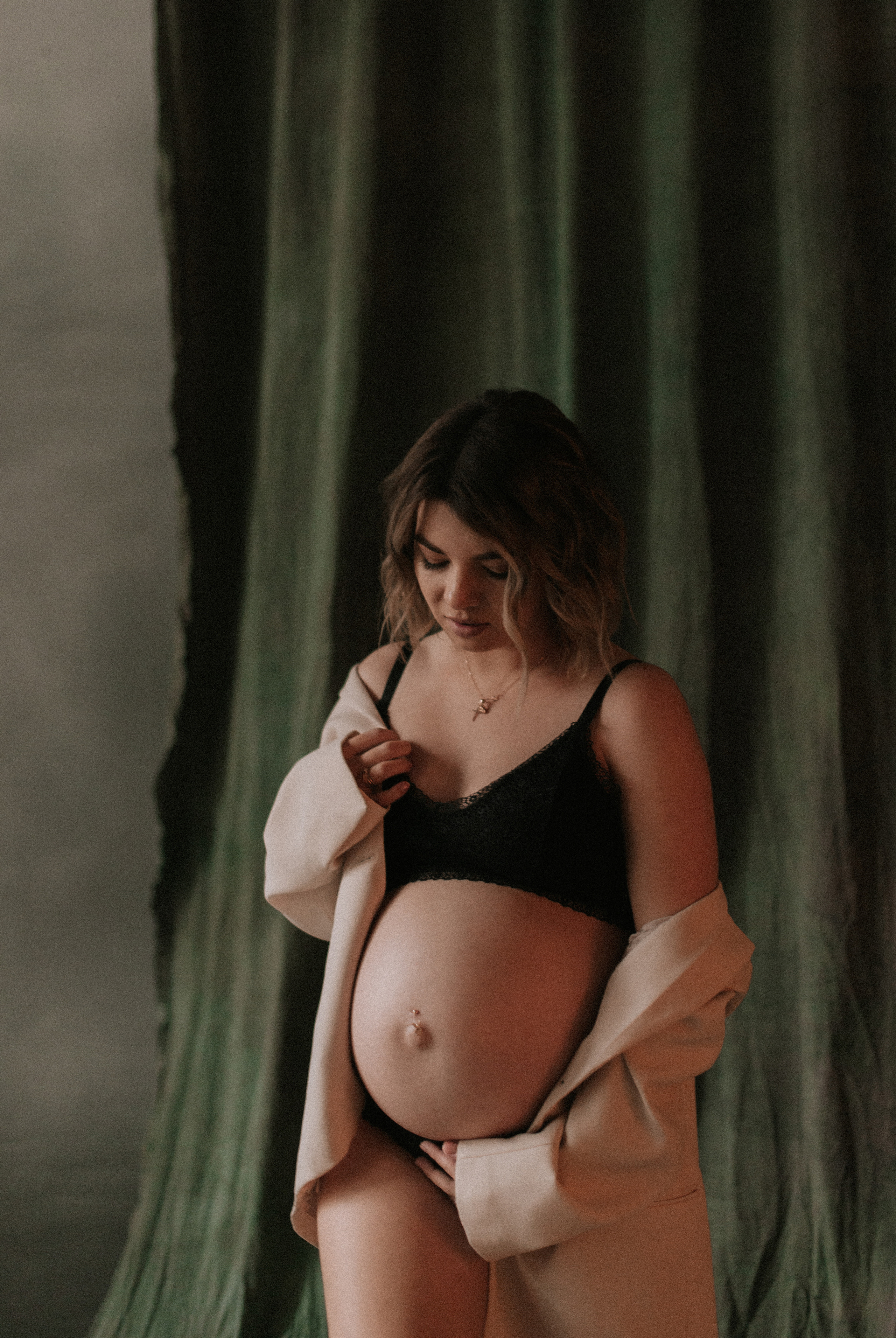 Зйомка вагітності | Pregnancy. Фотограф Ніна Тарашкевич | Київ | Чуттєві Портрети, Лавсторі