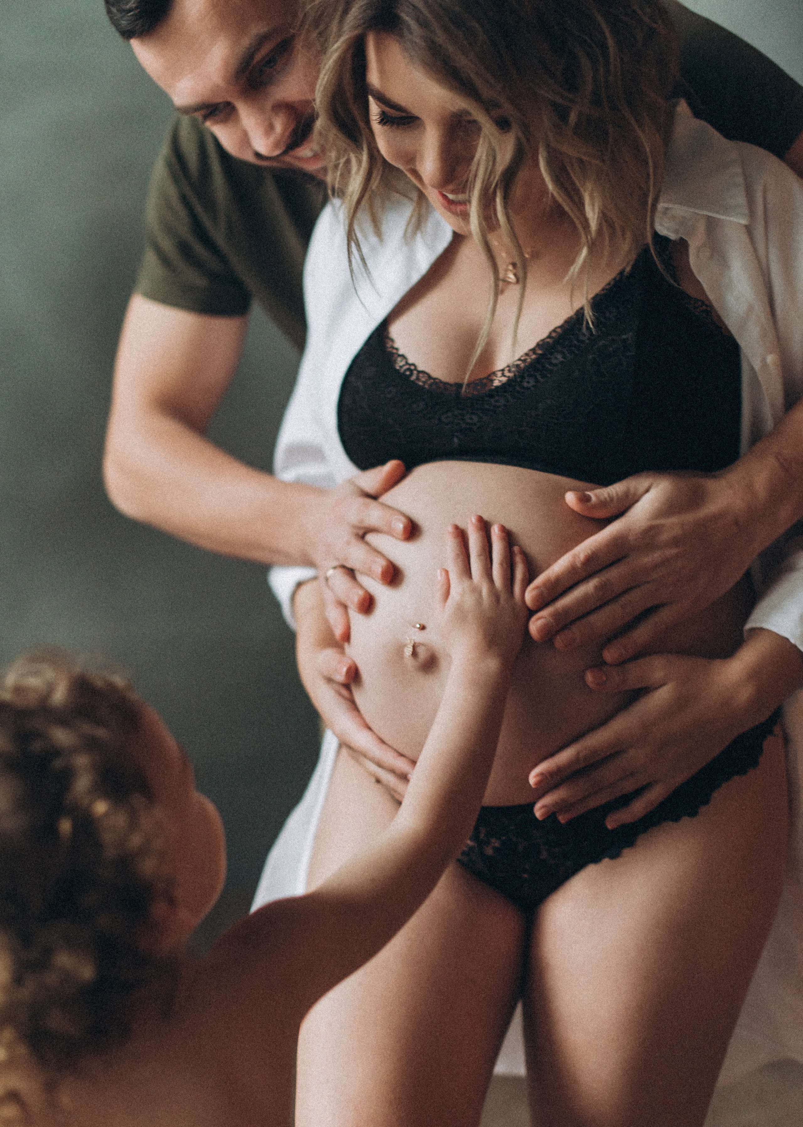 Зйомка вагітності | Pregnancy. Фотограф Ніна Тарашкевич | Київ | Чуттєві Портрети, Лавсторі