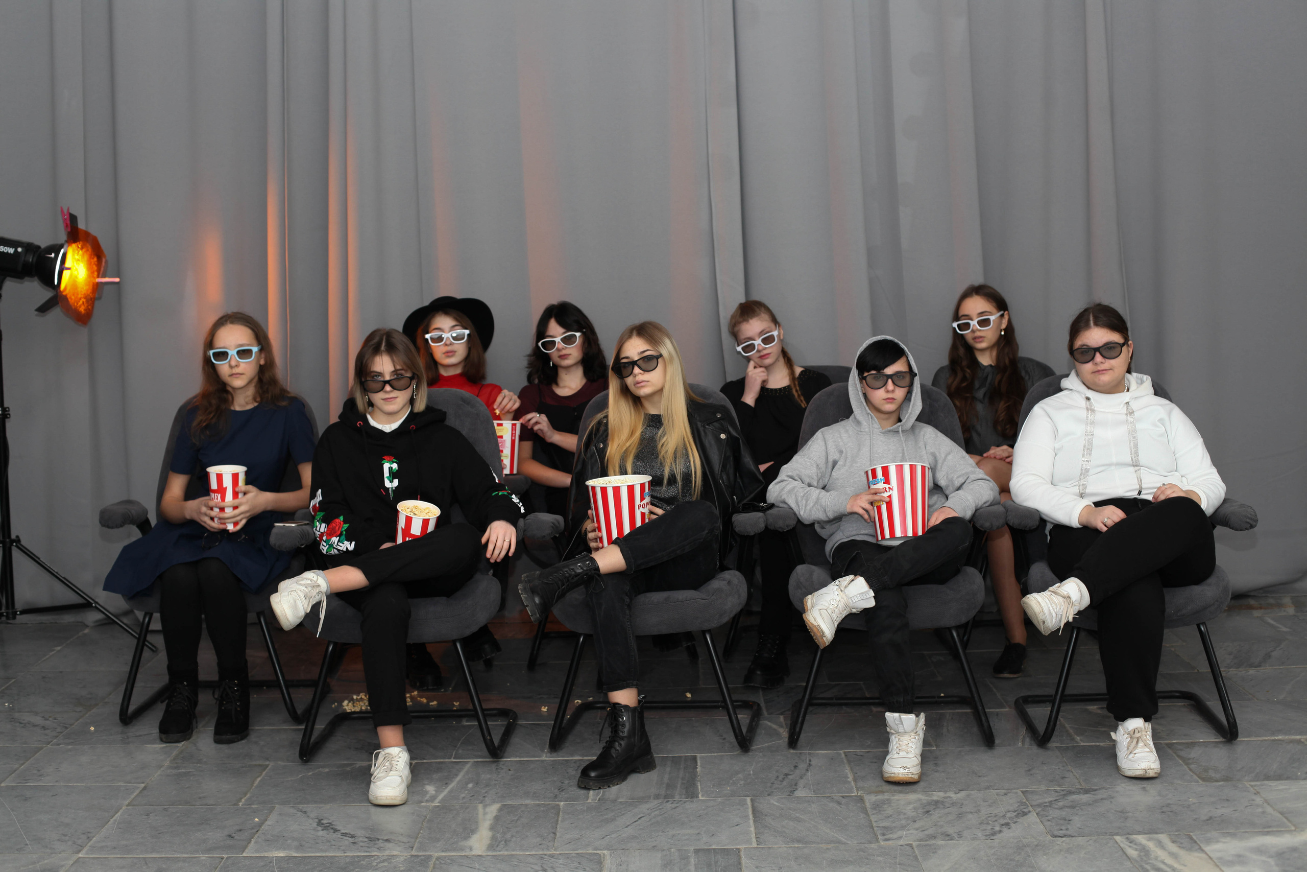 Шкільний та комерційний фотограф