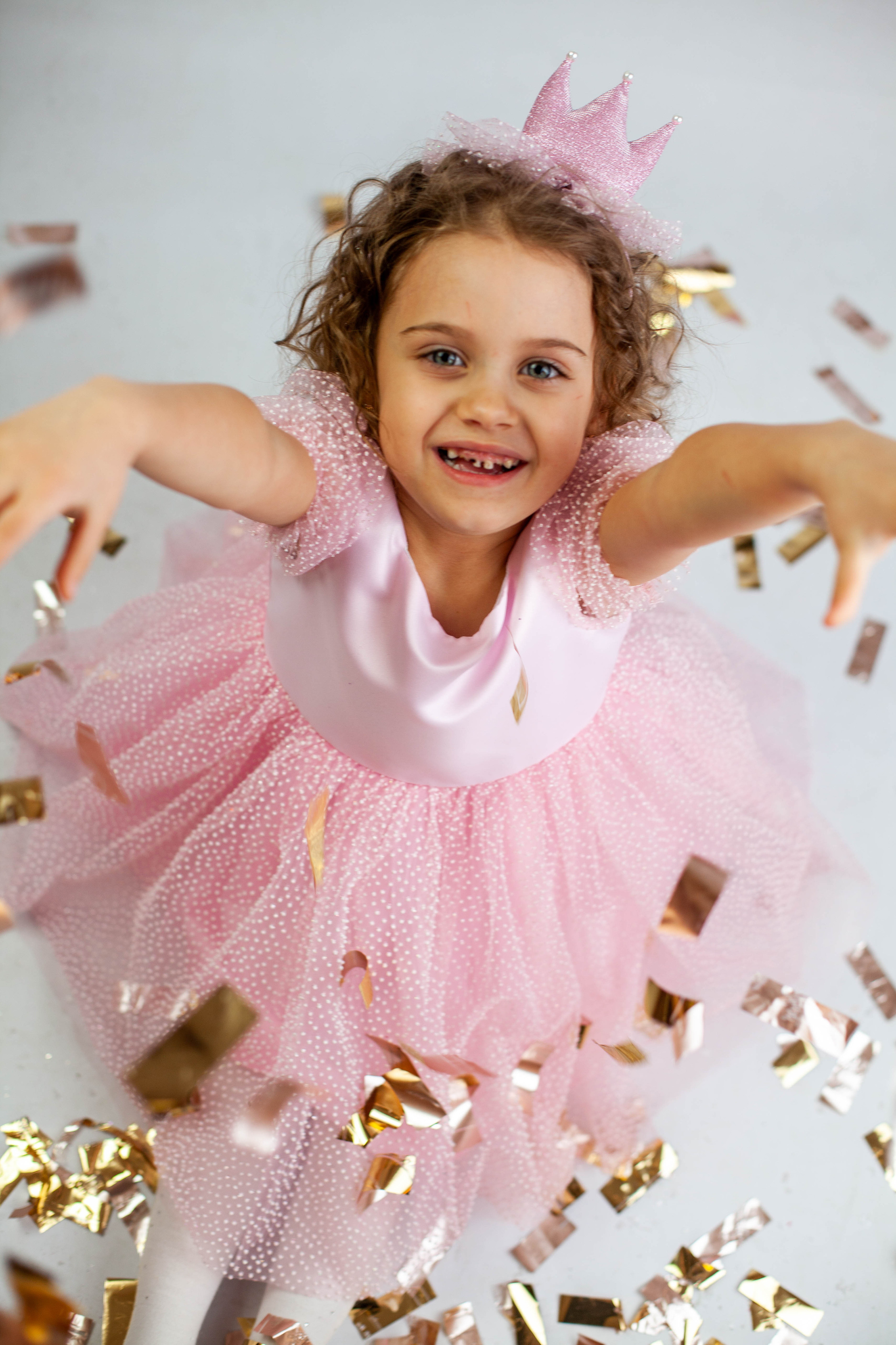 Kids. Photos by Vasilisa Popil