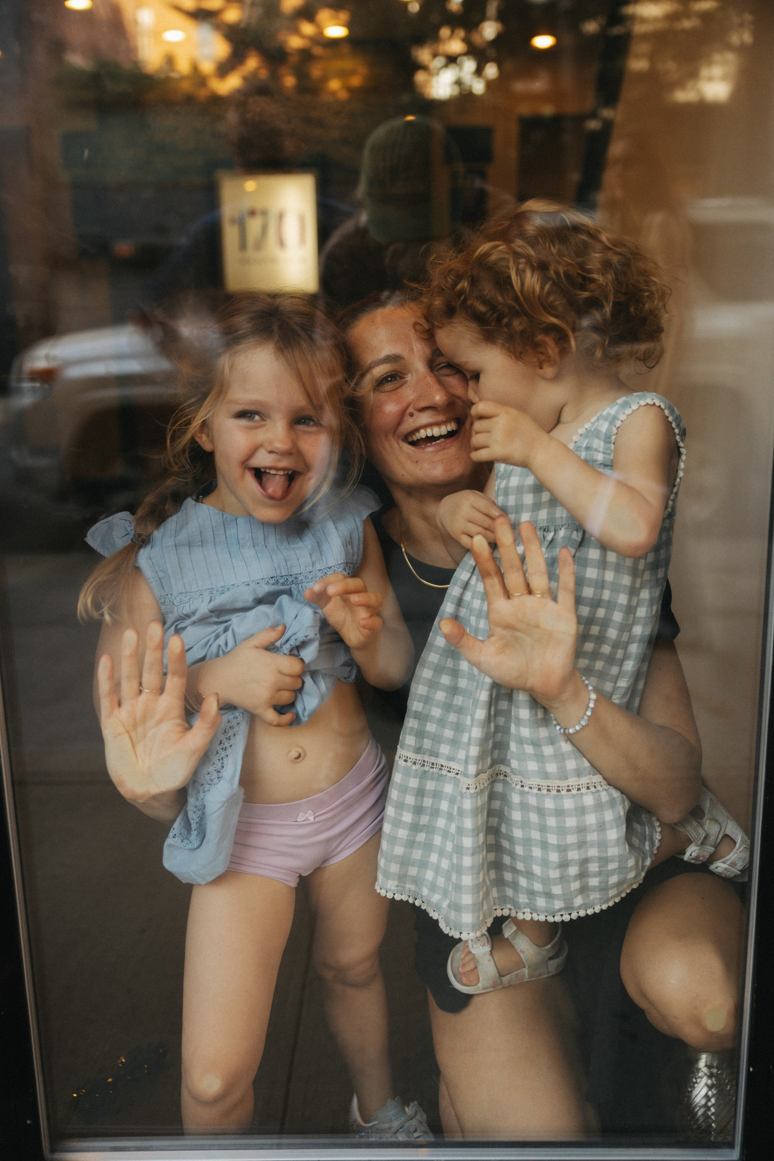 Sunny Smiles. Every moment is special!