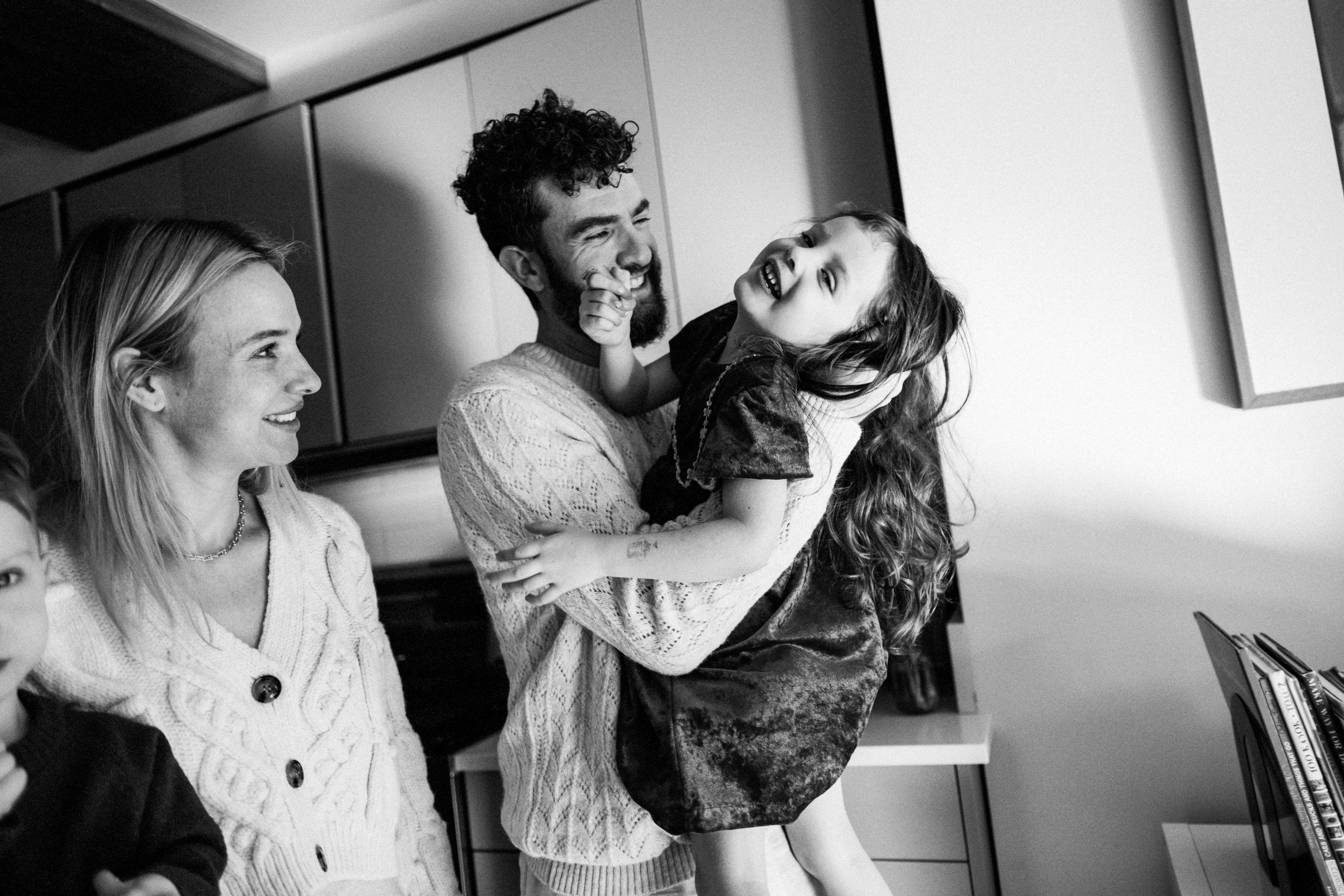 Anna, Tom, Harper & Harry. Every moment is special!