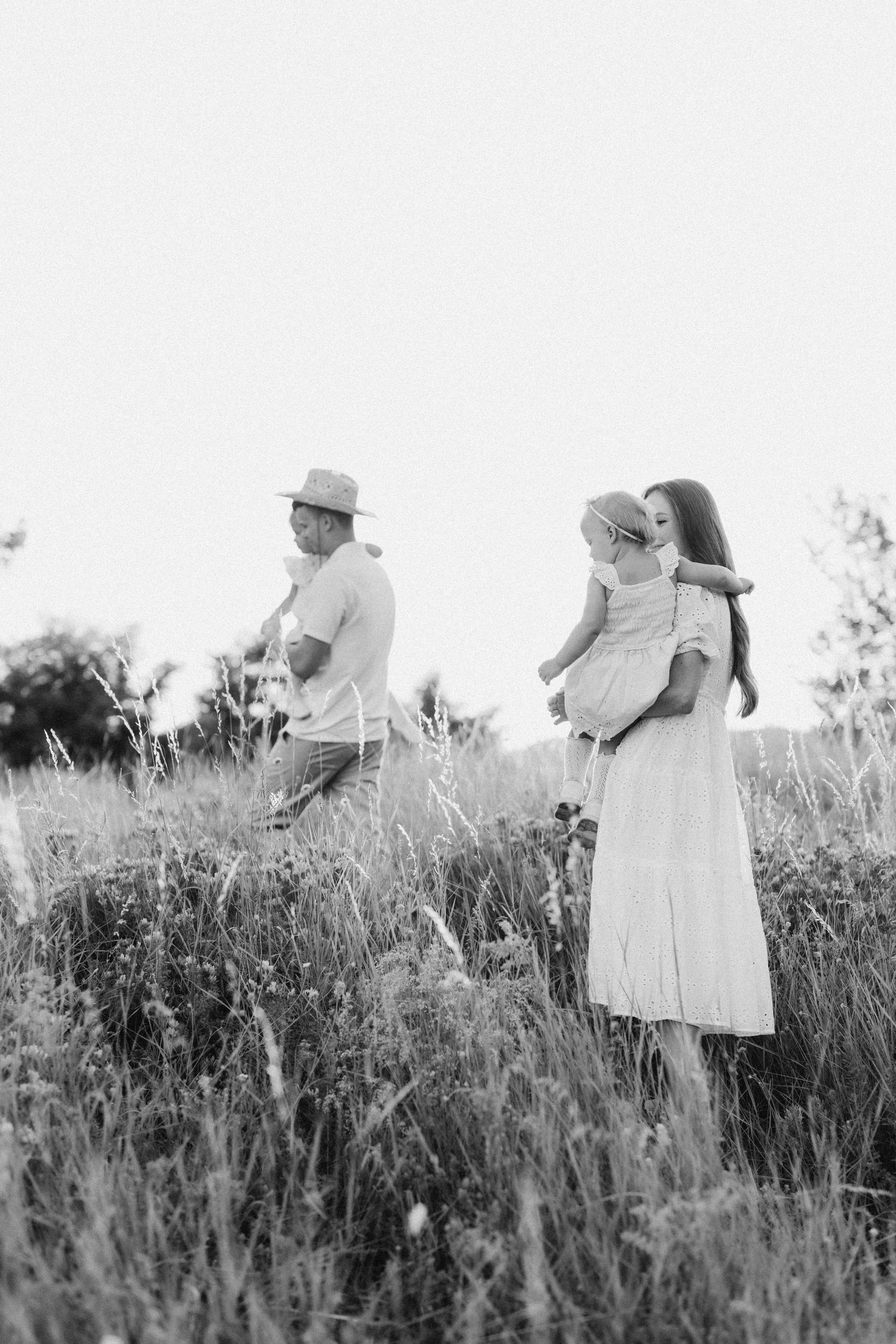 This is happiness — this is us....... Головна