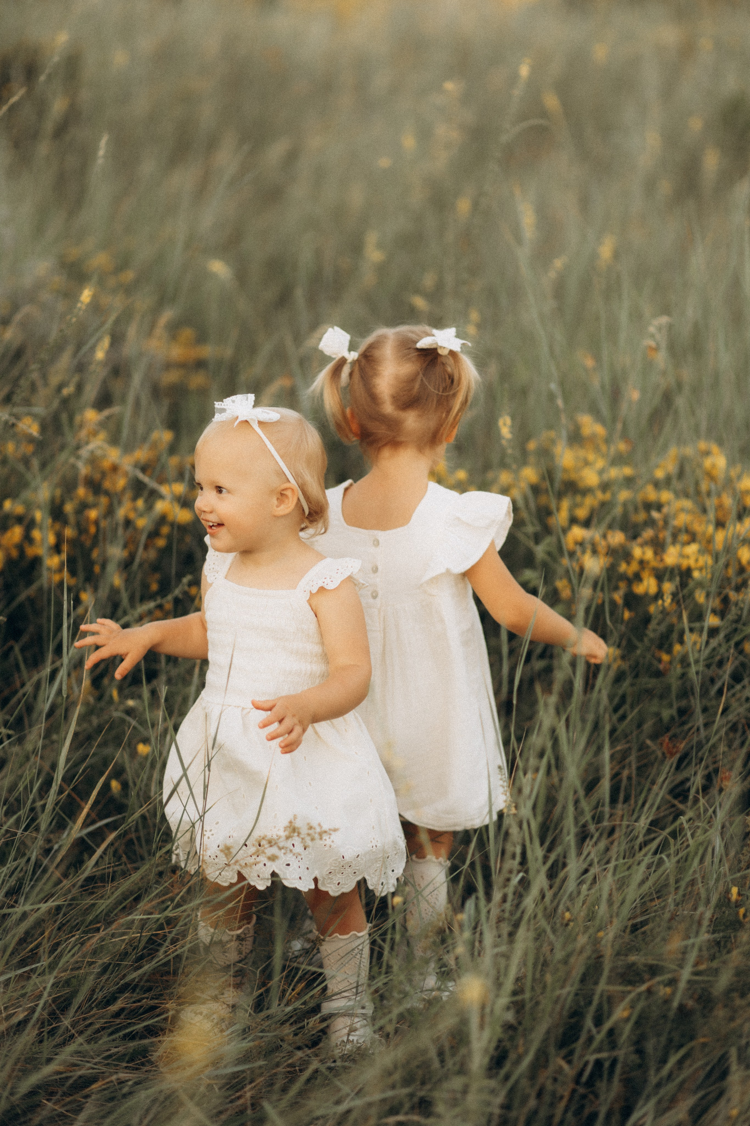 This is happiness — this is us....... Головна