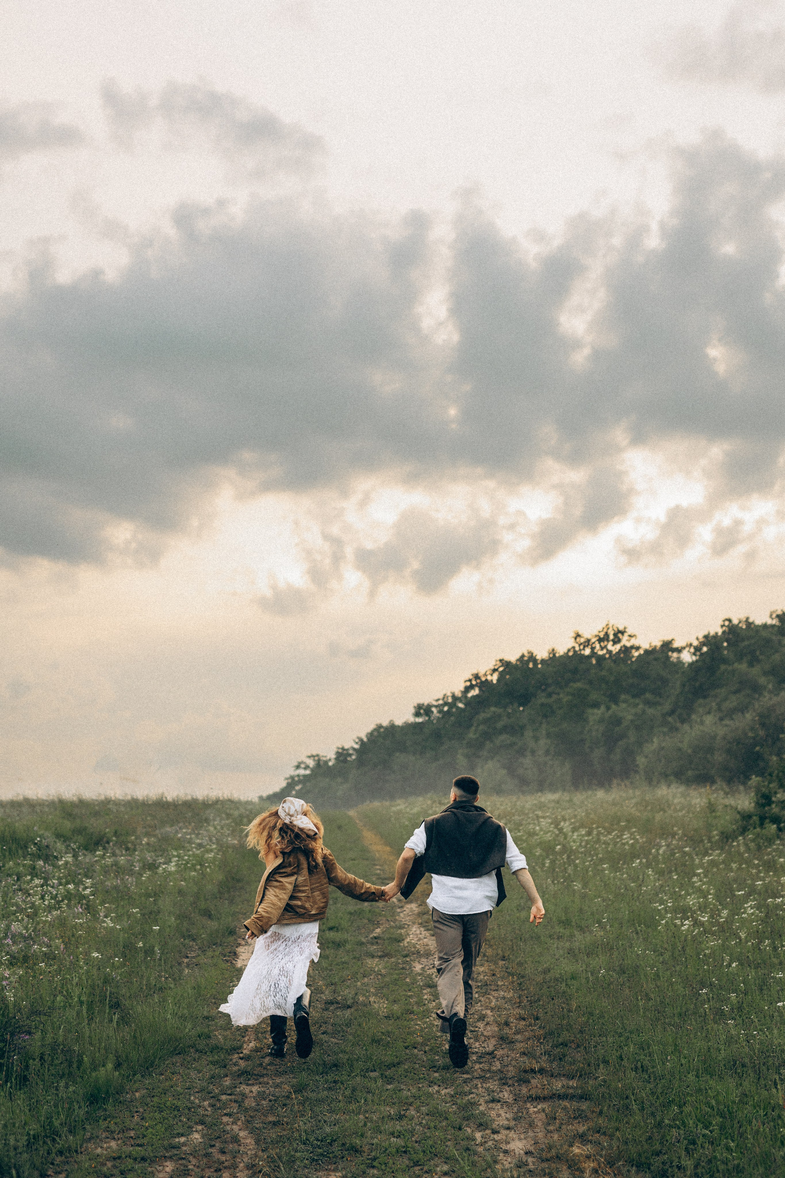 Історія одного дощу. Головна