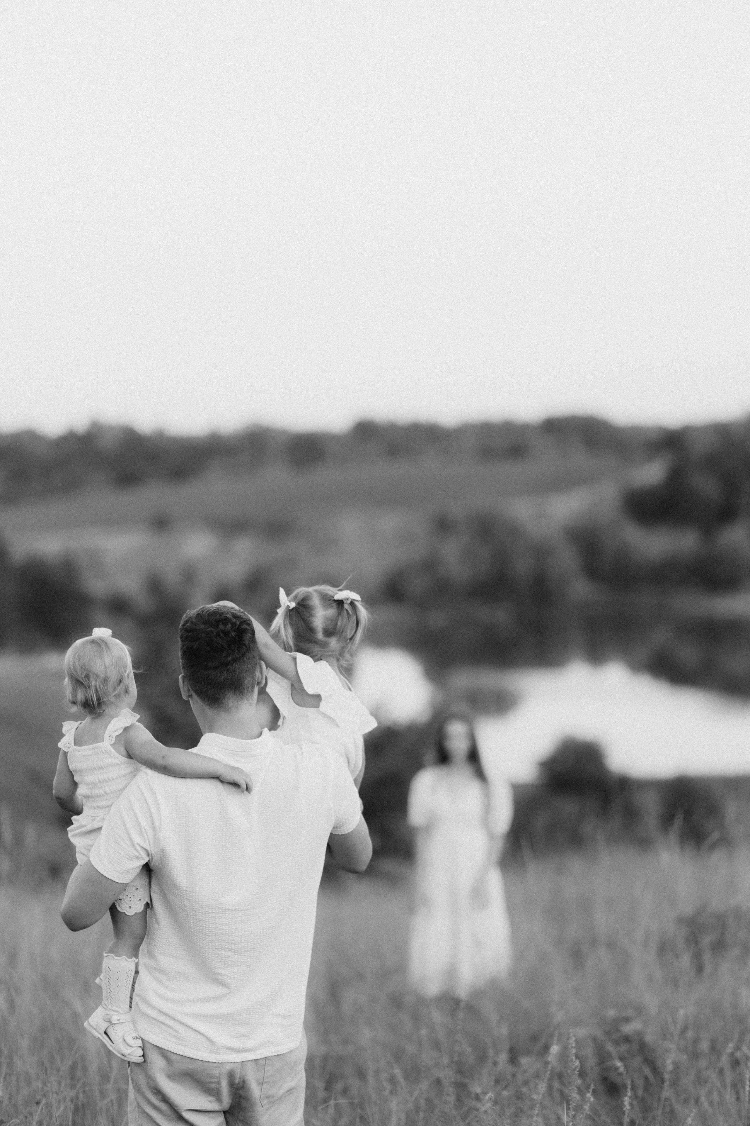 This is happiness — this is us....... Головна