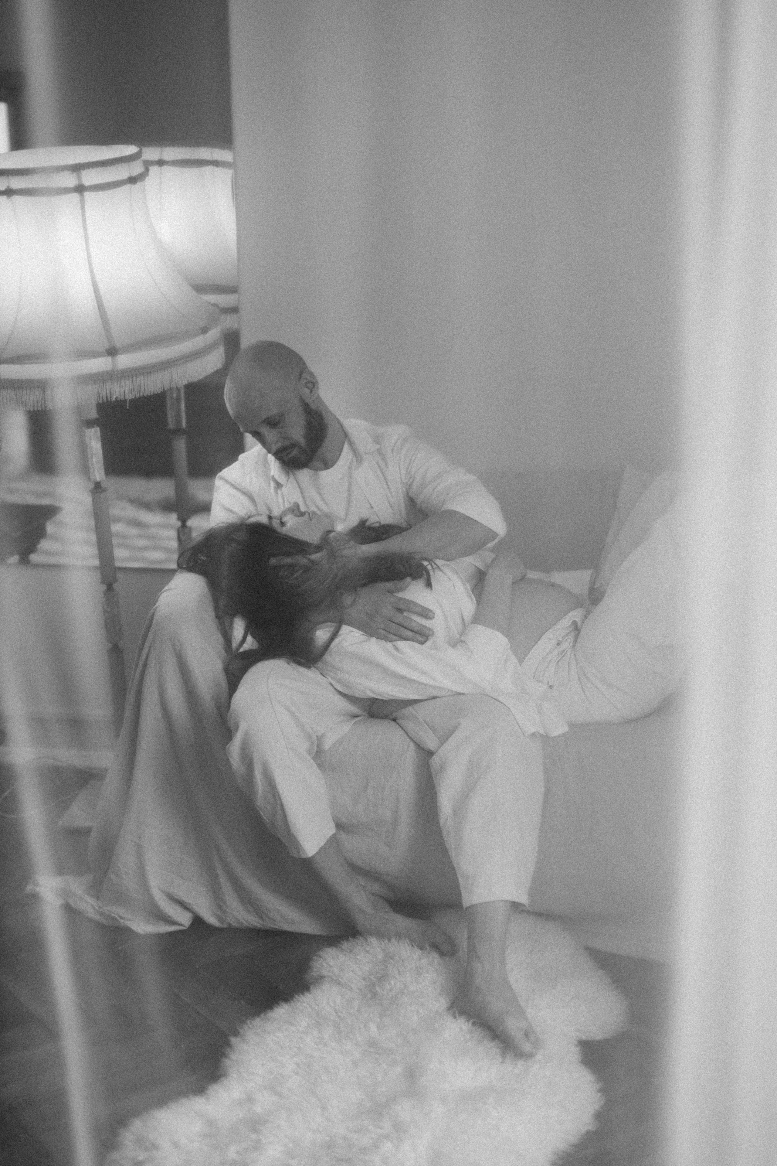 Щасливі люди. Головна