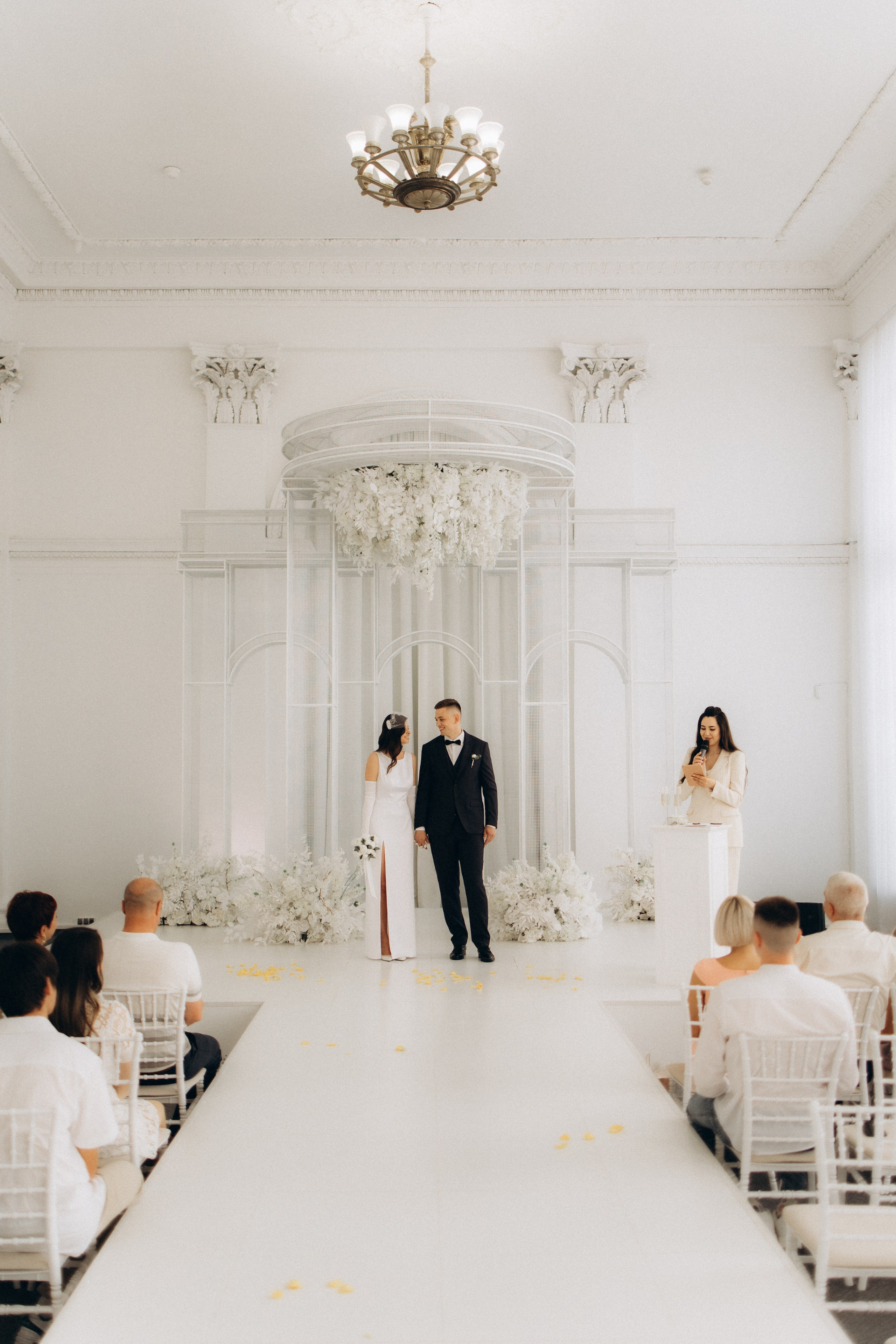 LOVE. Головна