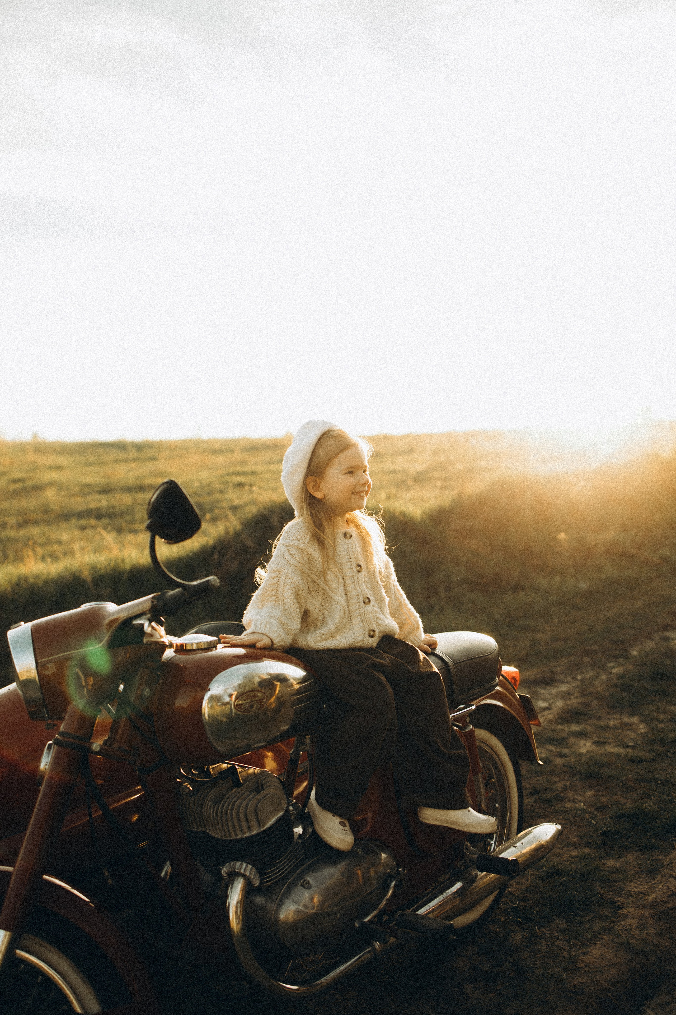 В обіймах щастя. Головна